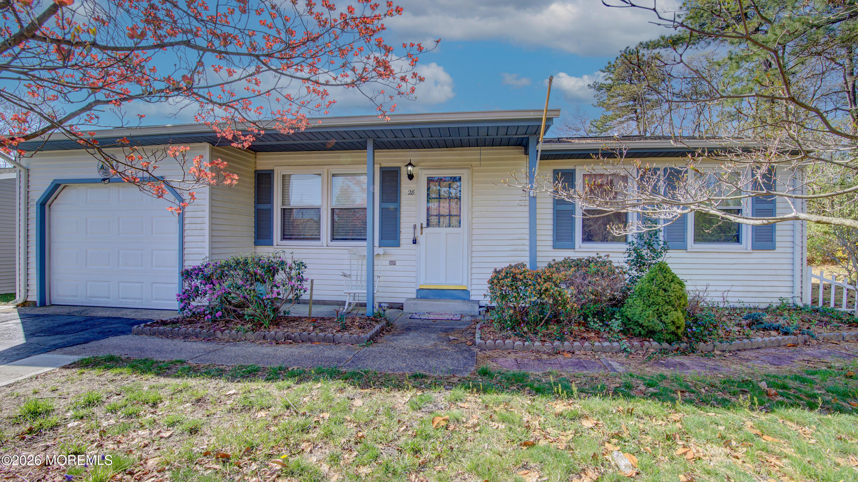 28 Westport Drive Section 71 — photo