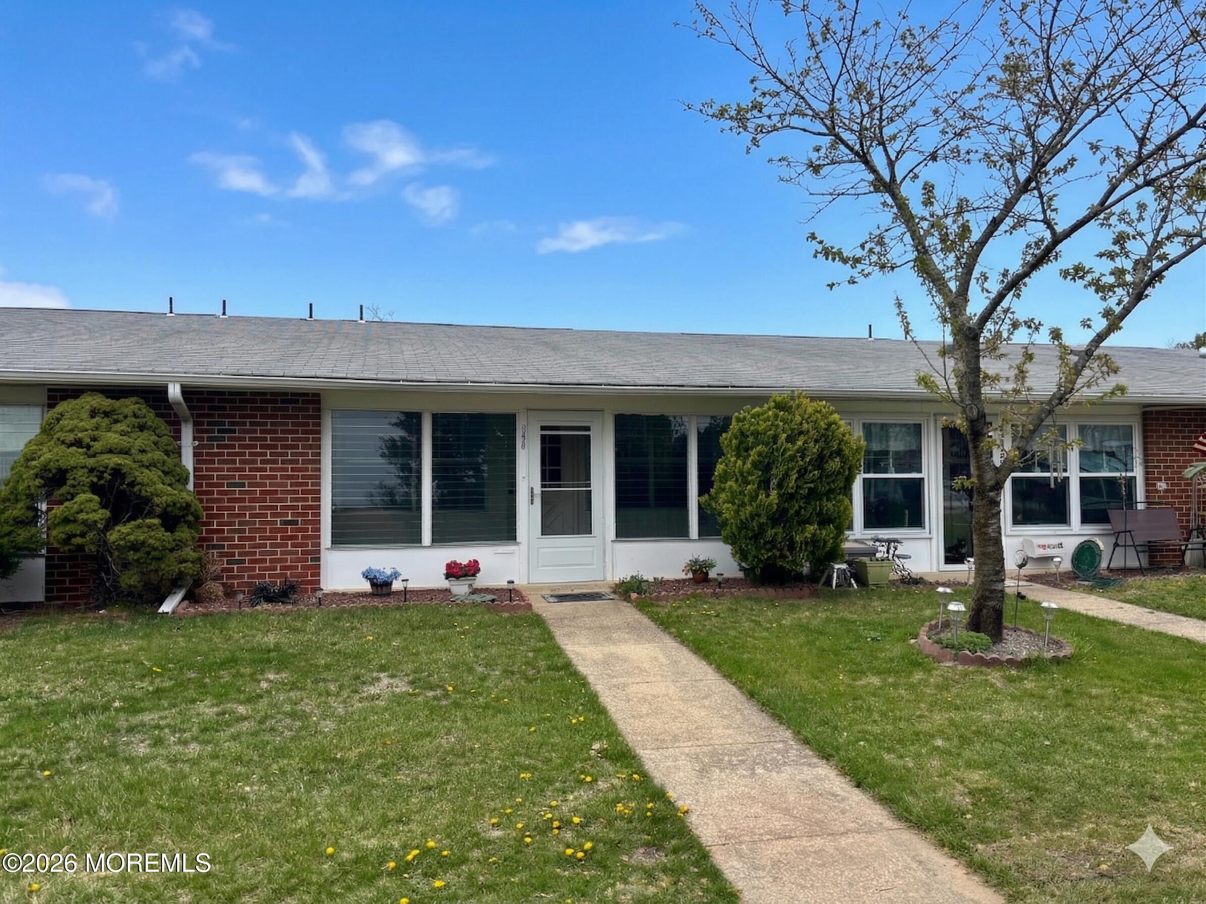 1143B Argyll Circle B — photo
