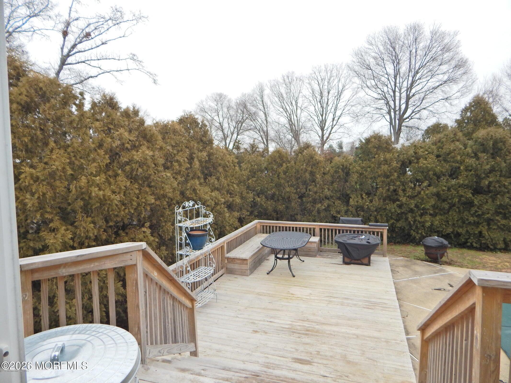 19 Peachtree Road — photo
