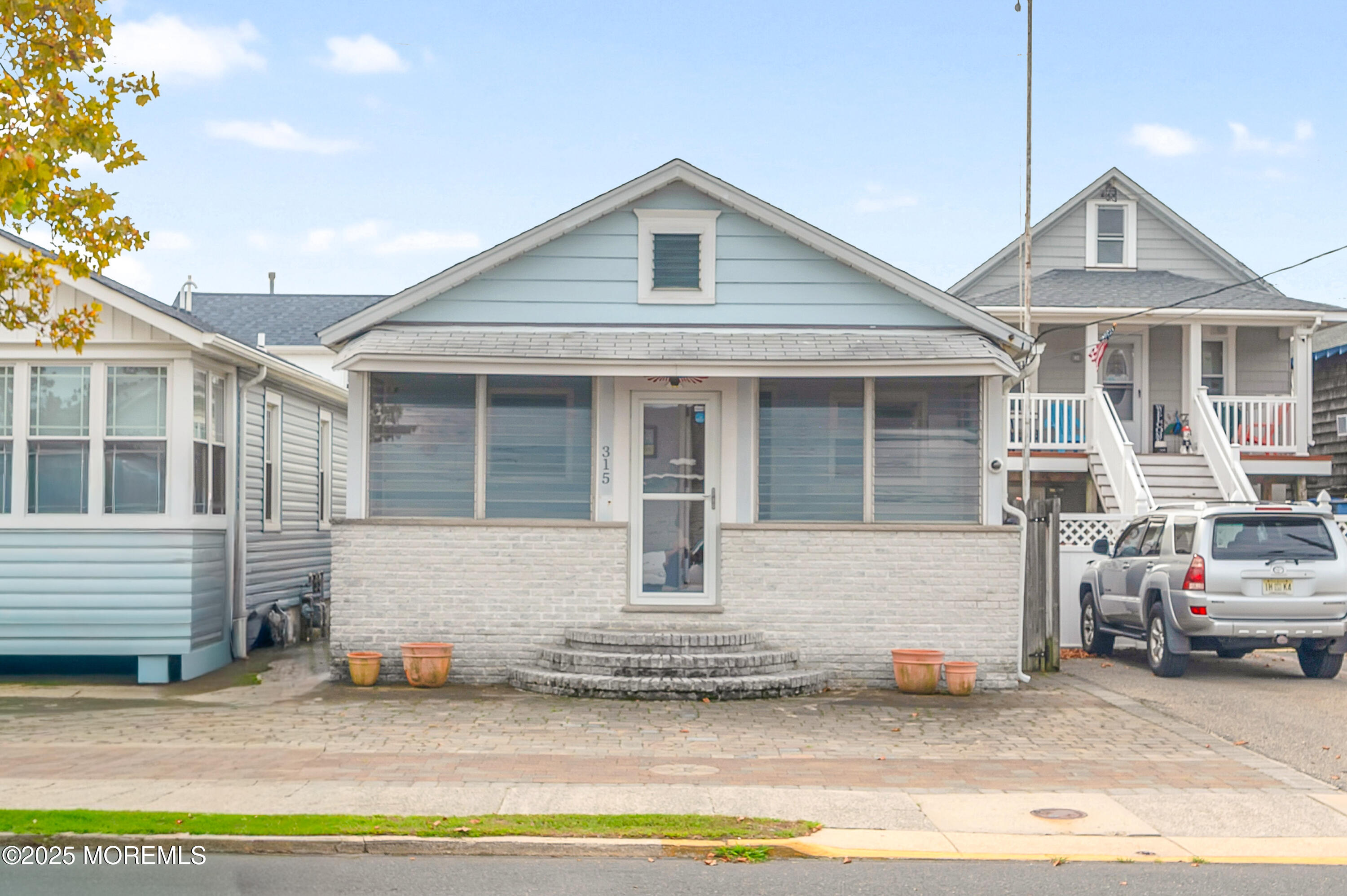 315 Grant Avenue — photo