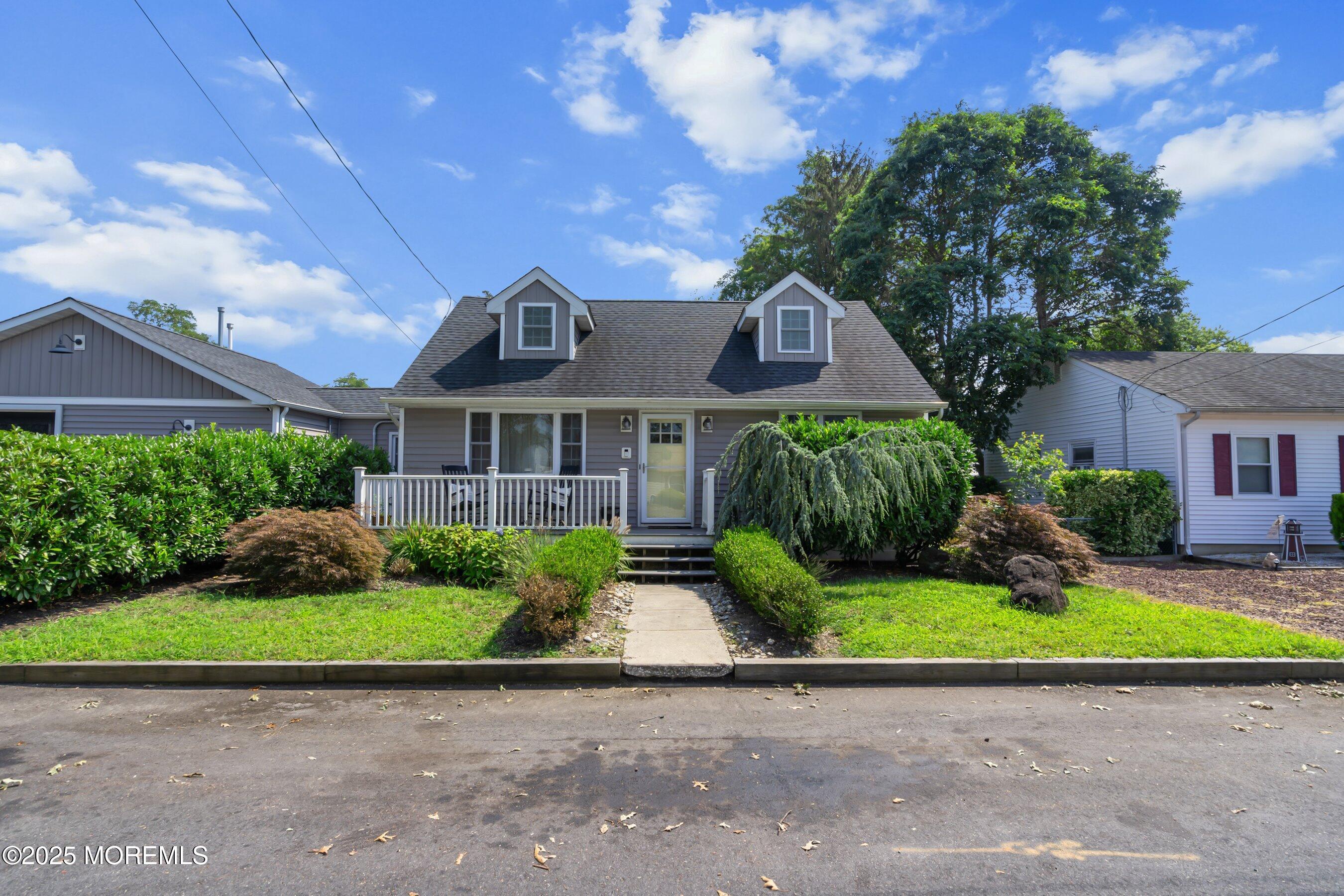 32 E Long Branch Avenue — photo