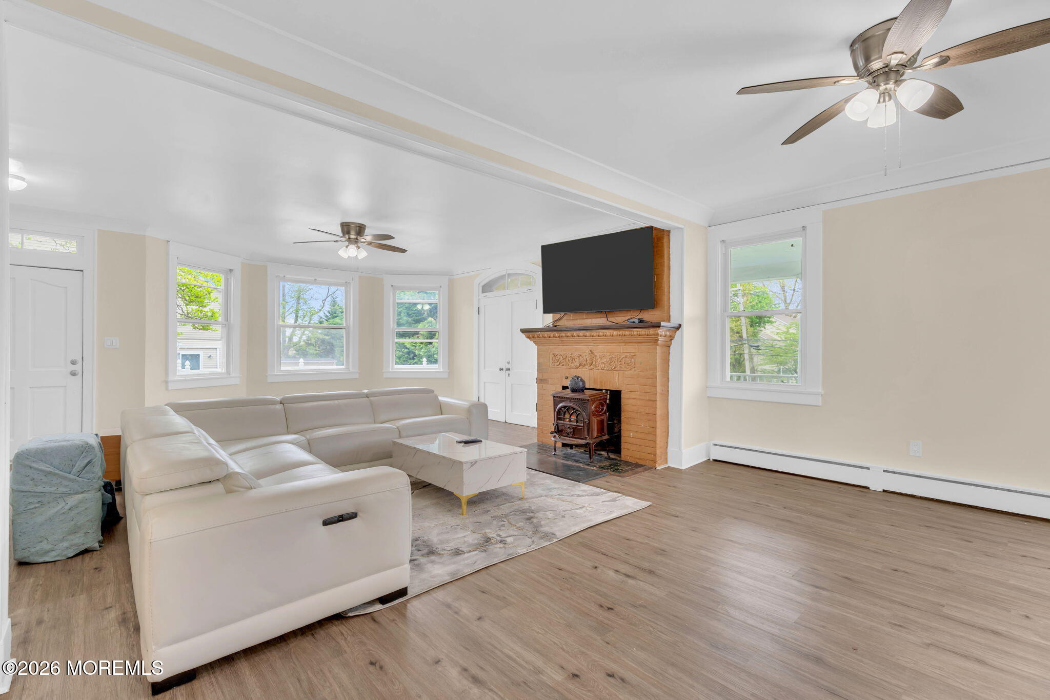 123 Reynolds Drive — photo