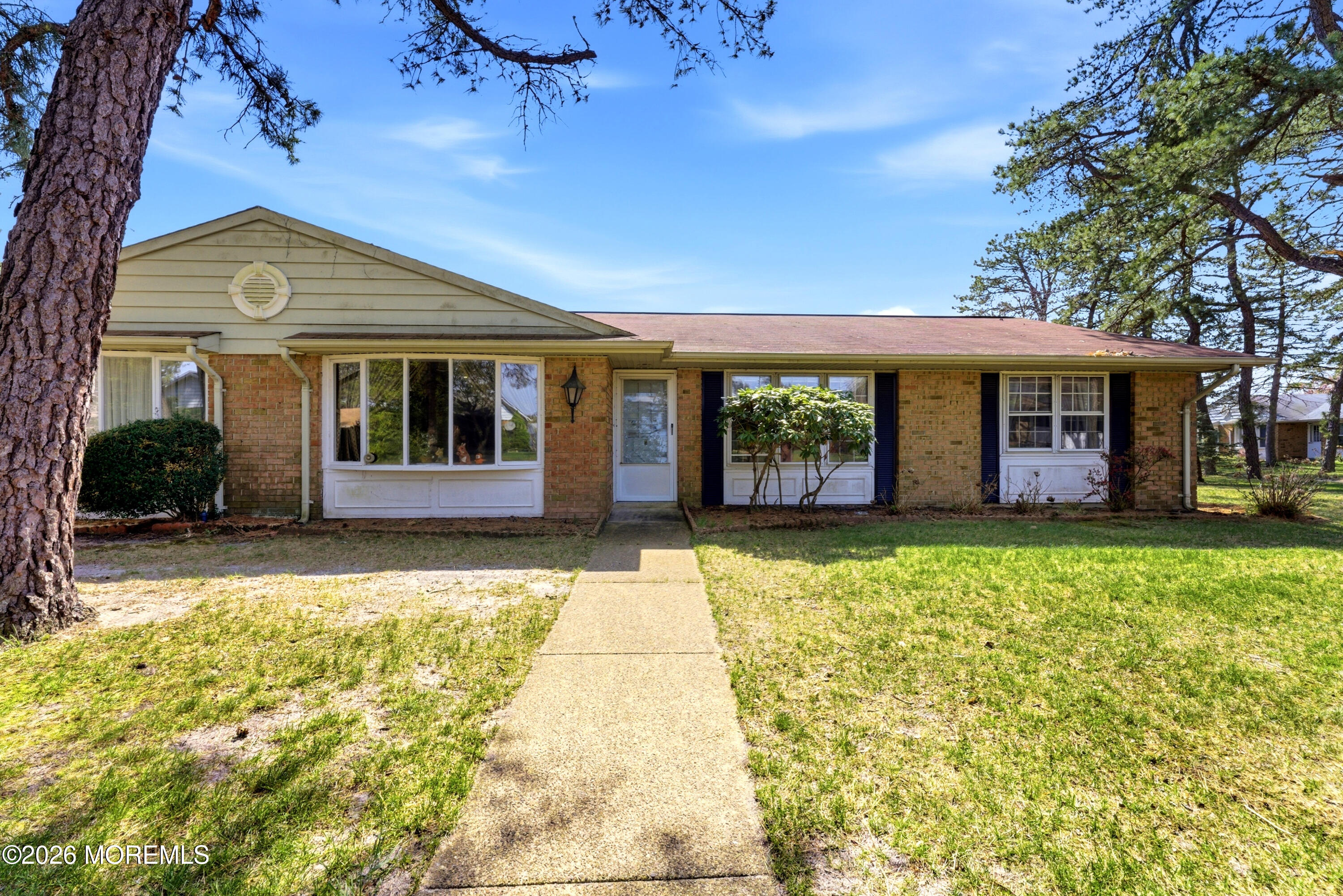 16B Cambridge Circle — photo