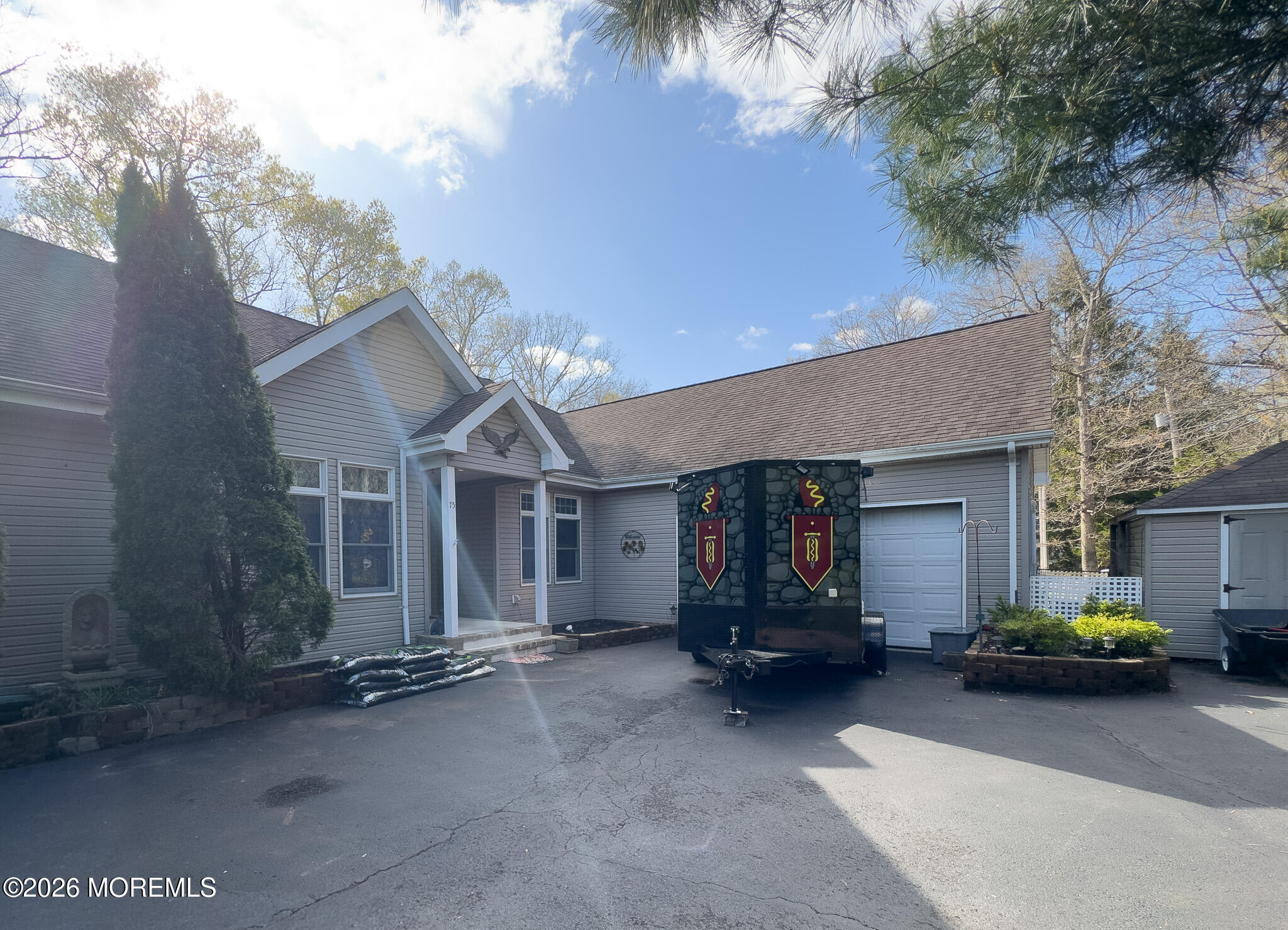 75 Cannon Boulevard — photo