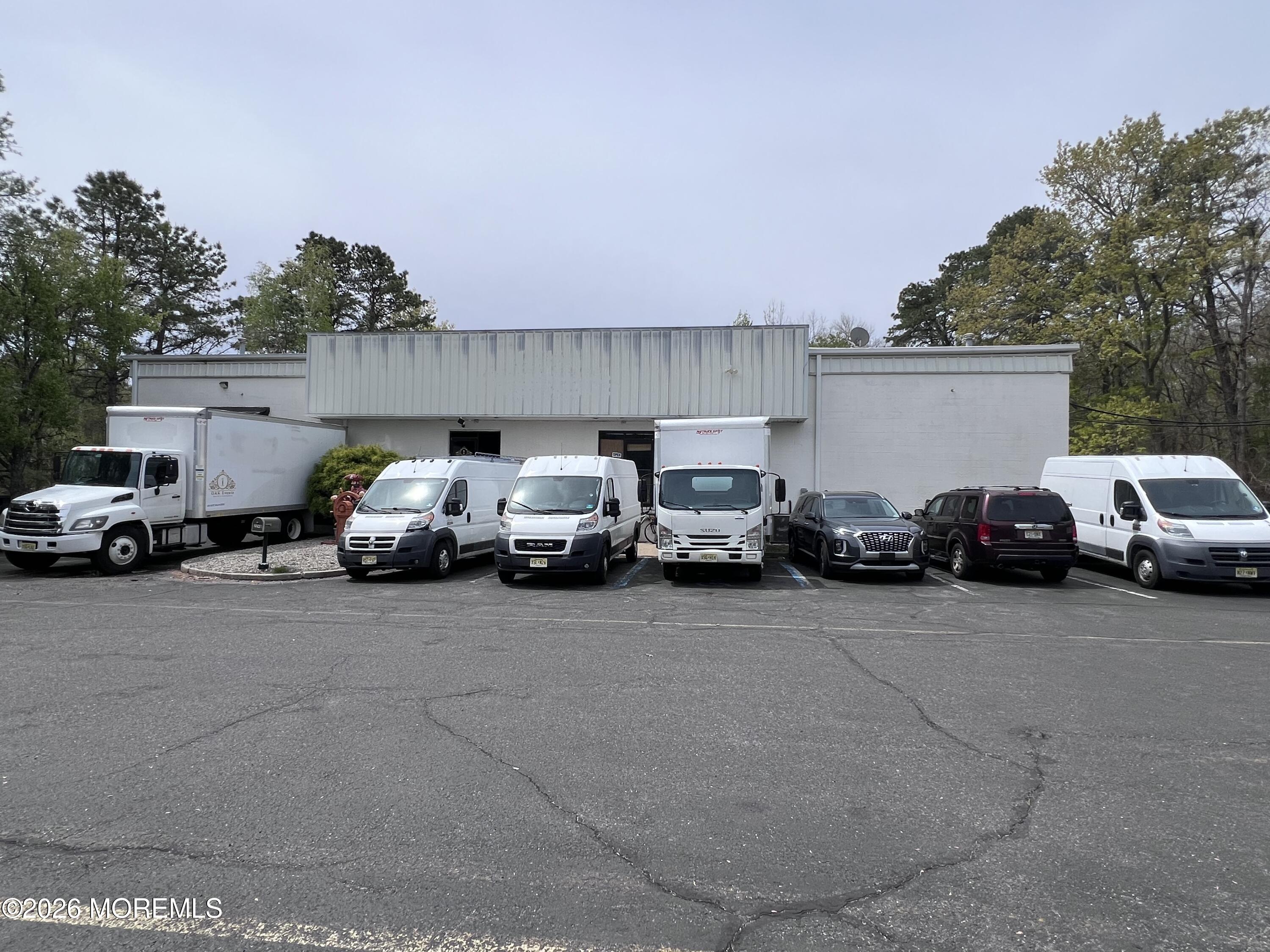 2248 US 9 — photo