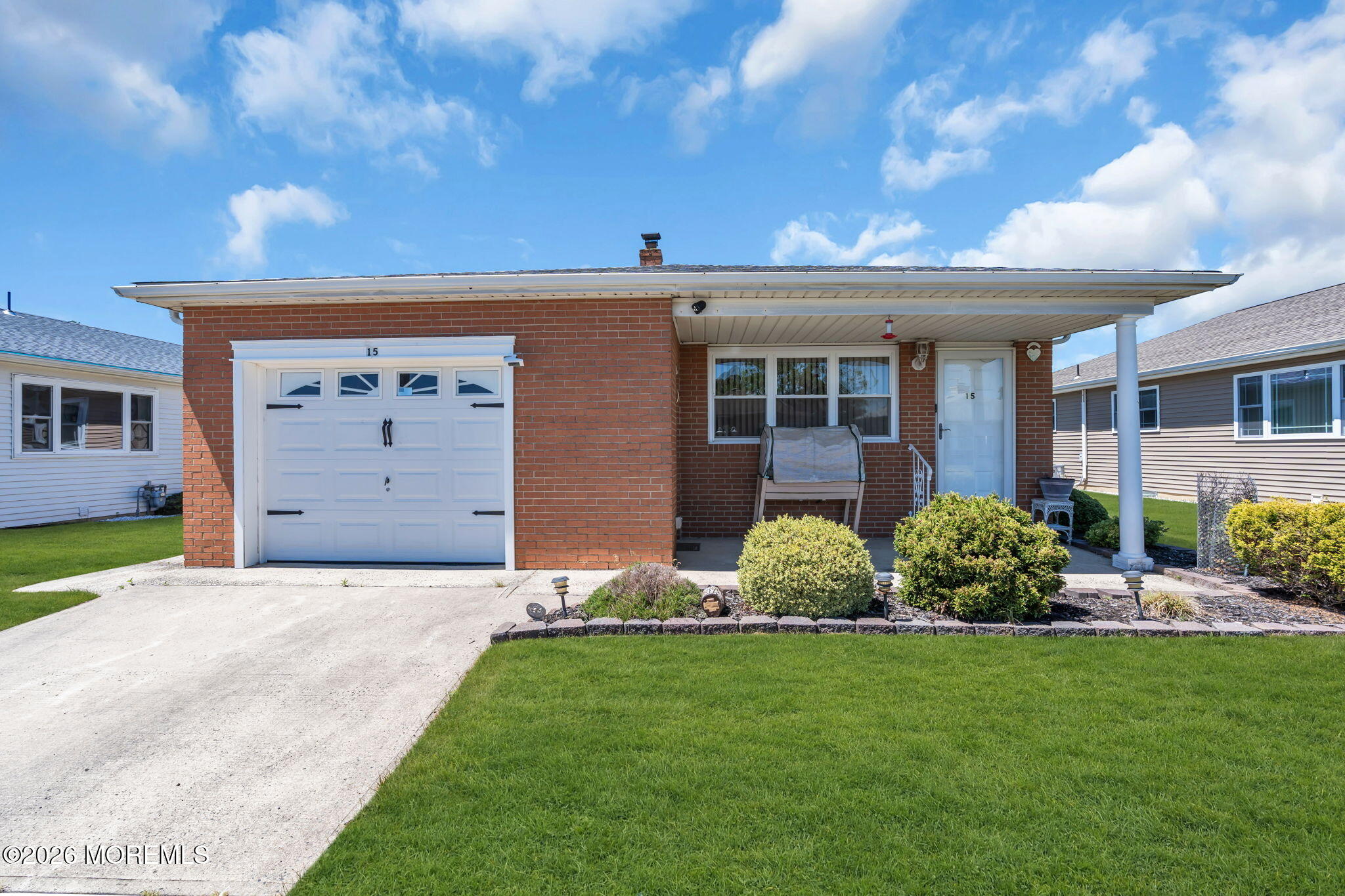 15 Capri Court — photo