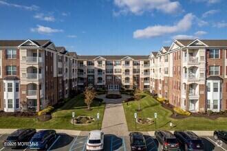 2000 Colts Circle 2320 — photo