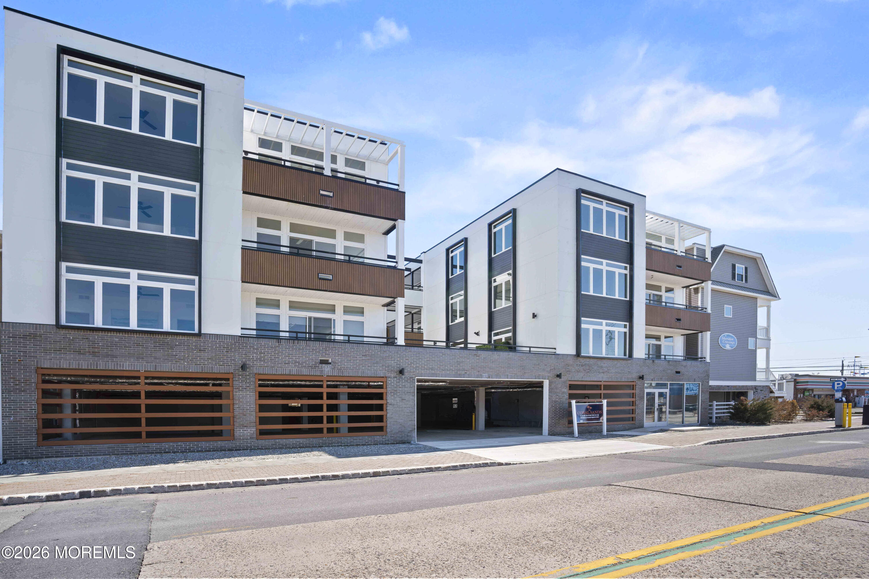 1010 Ocean Boulevard 2 B — photo