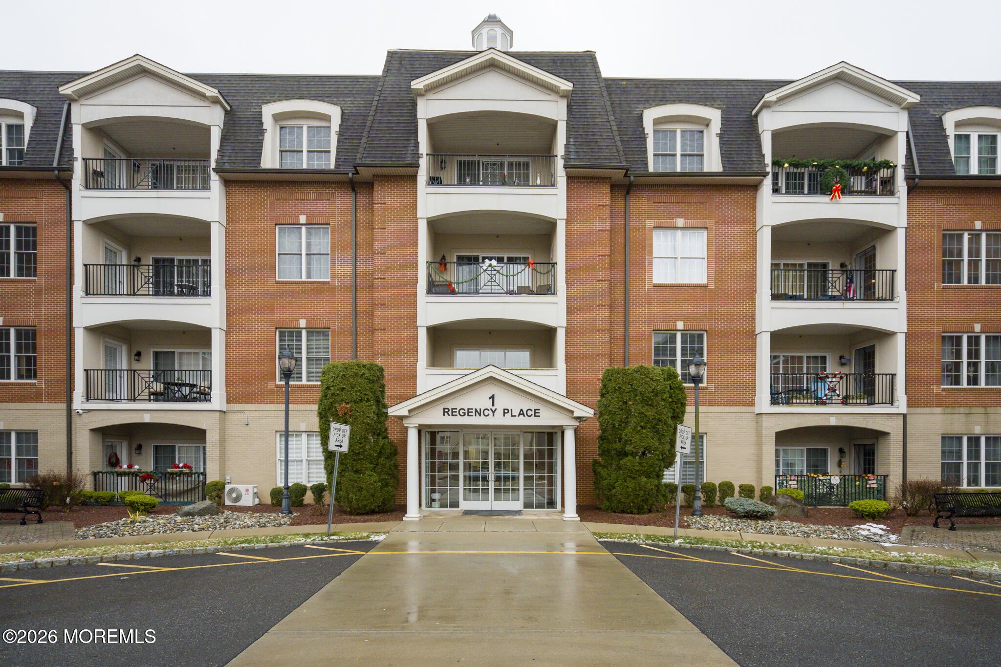 319 Regency Place 319 — photo