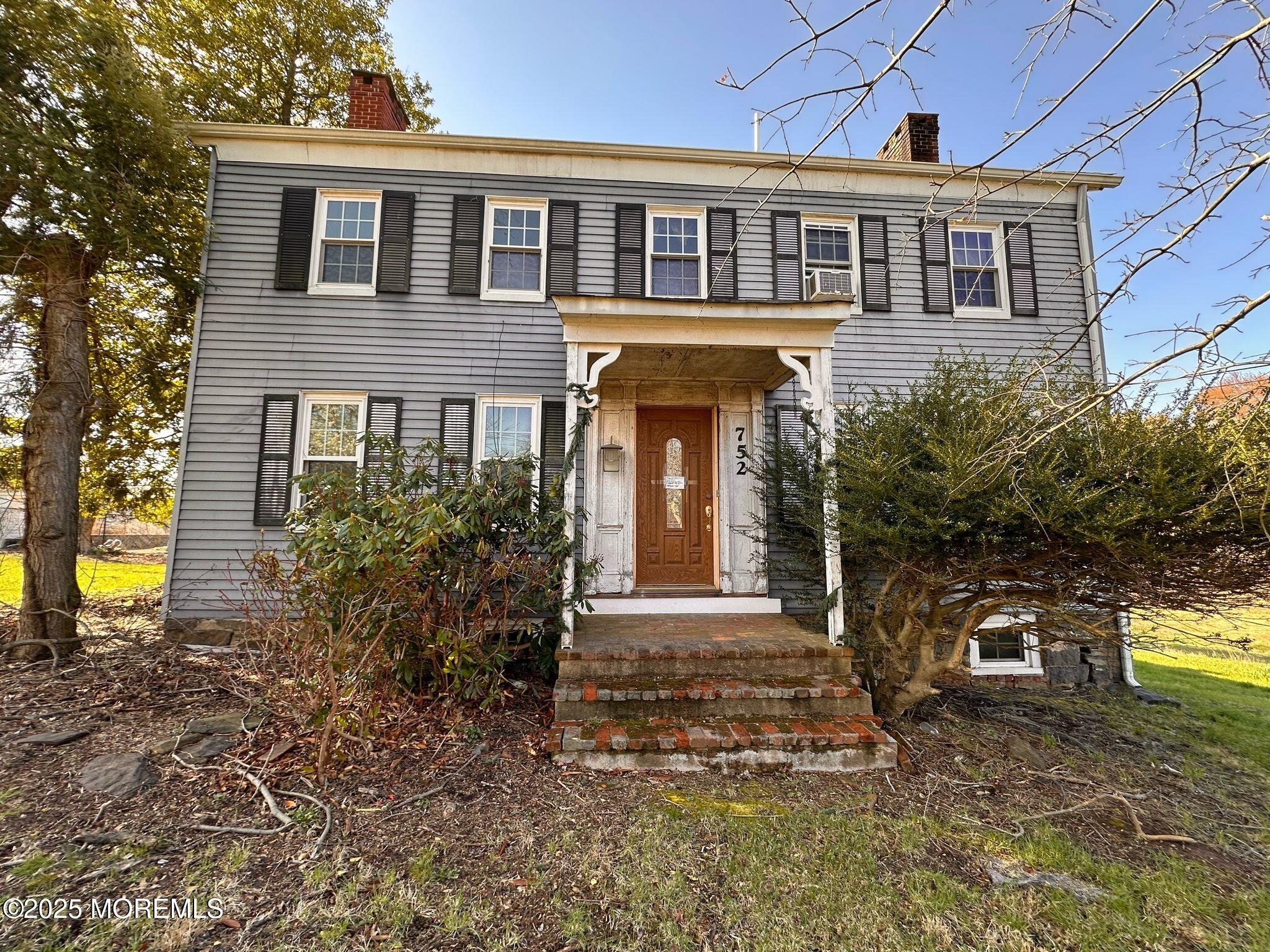 752 Amwell Road — photo
