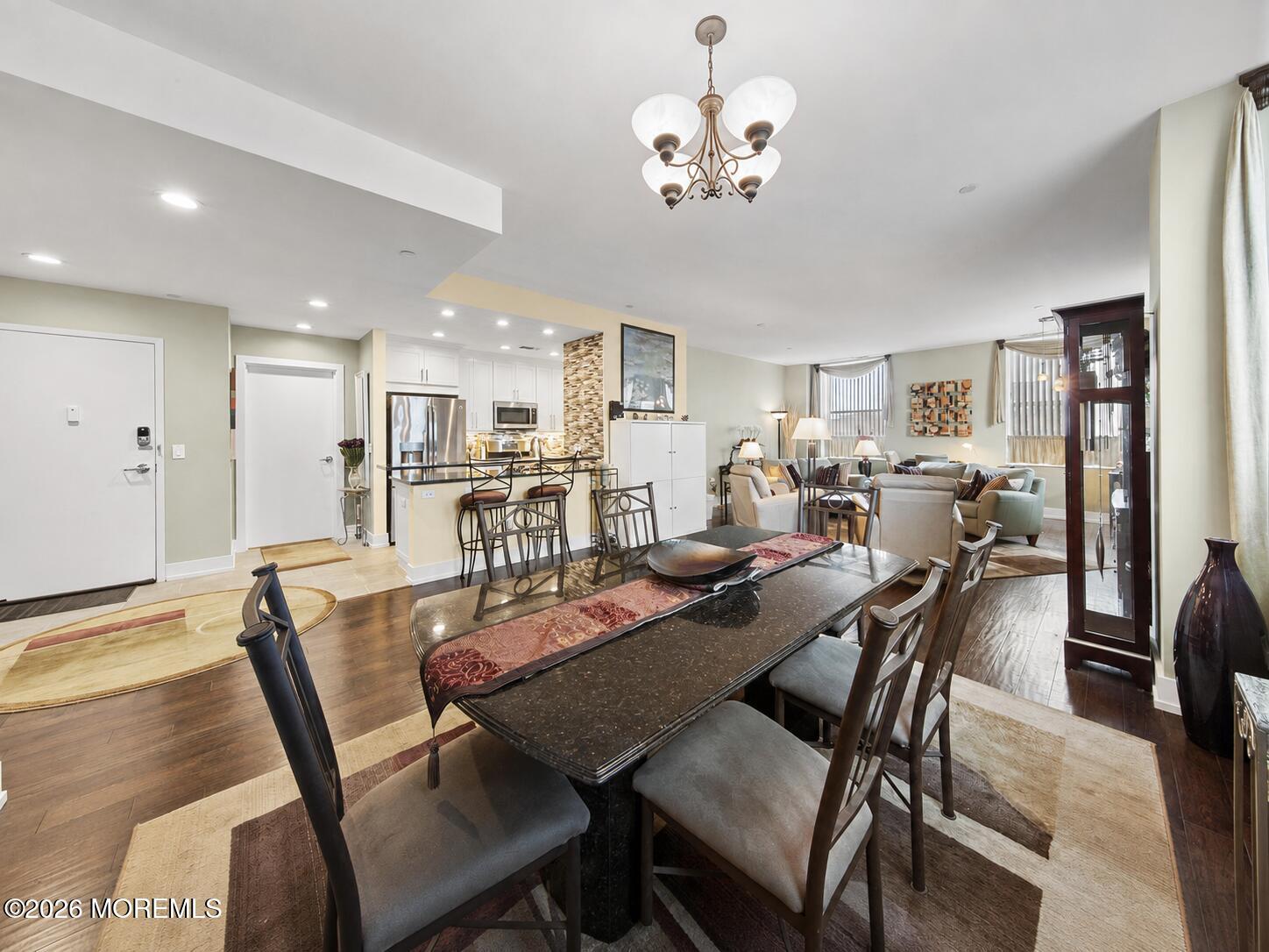 501 Grand Avenue 405 — photo