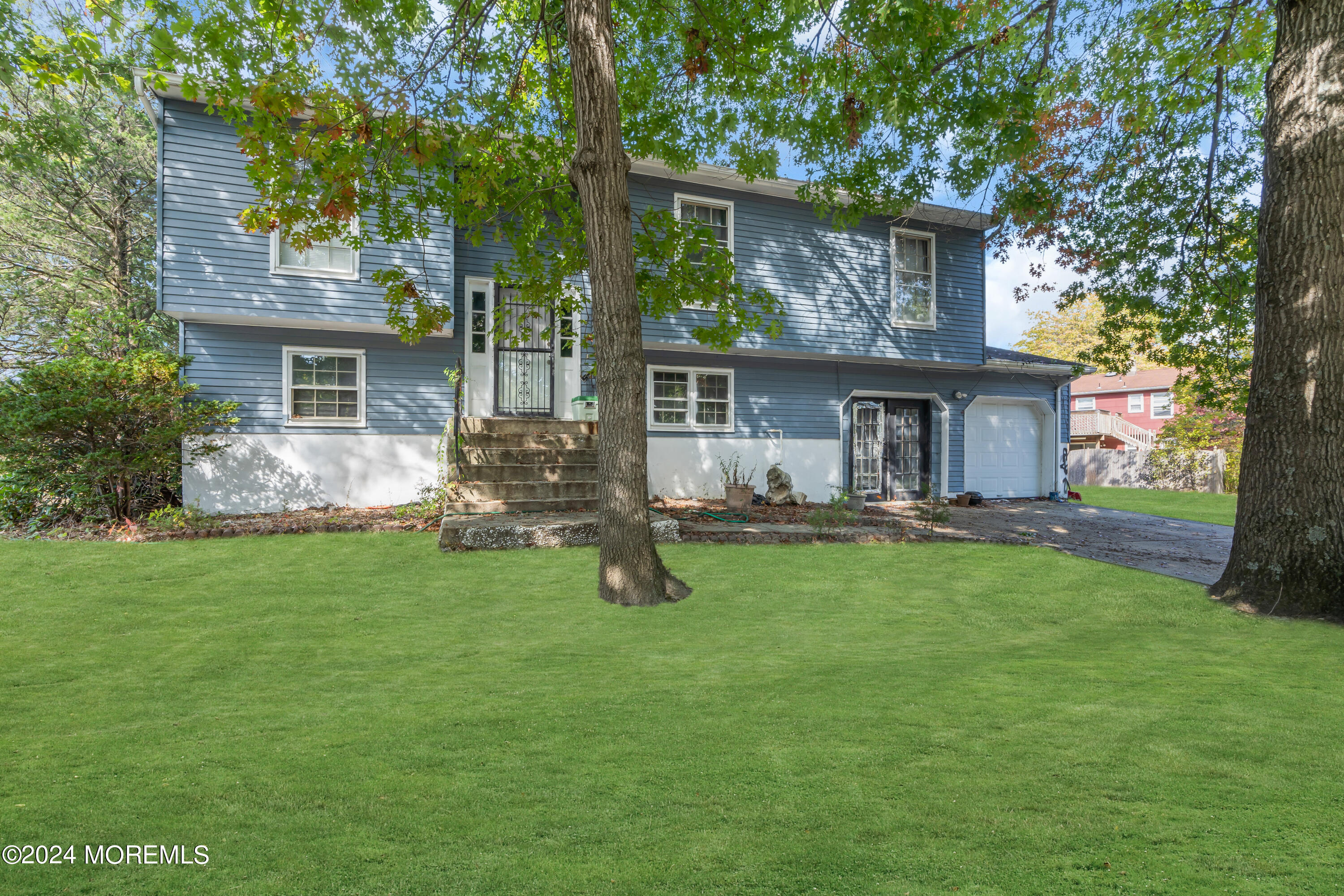 1038 Hearthstone Drive — photo