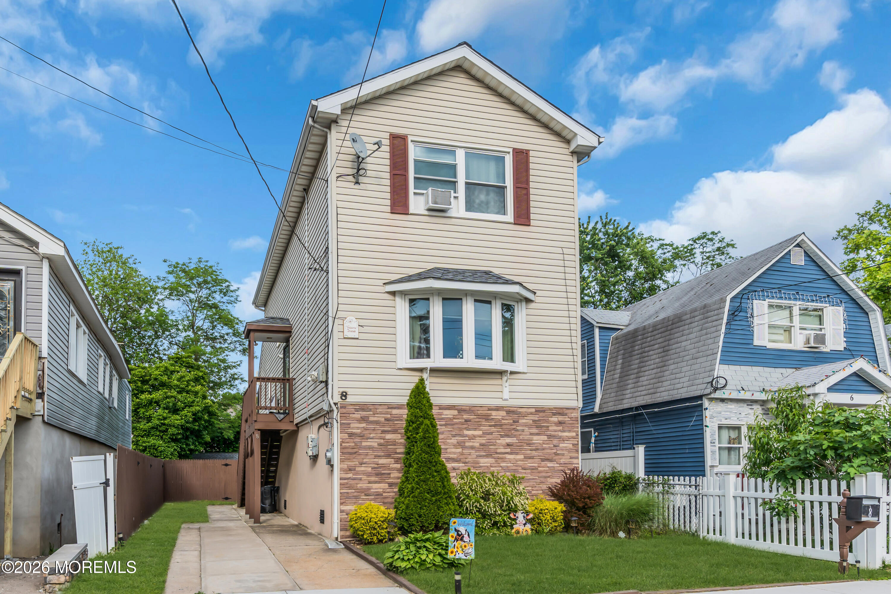 8 Lincoln Court — photo