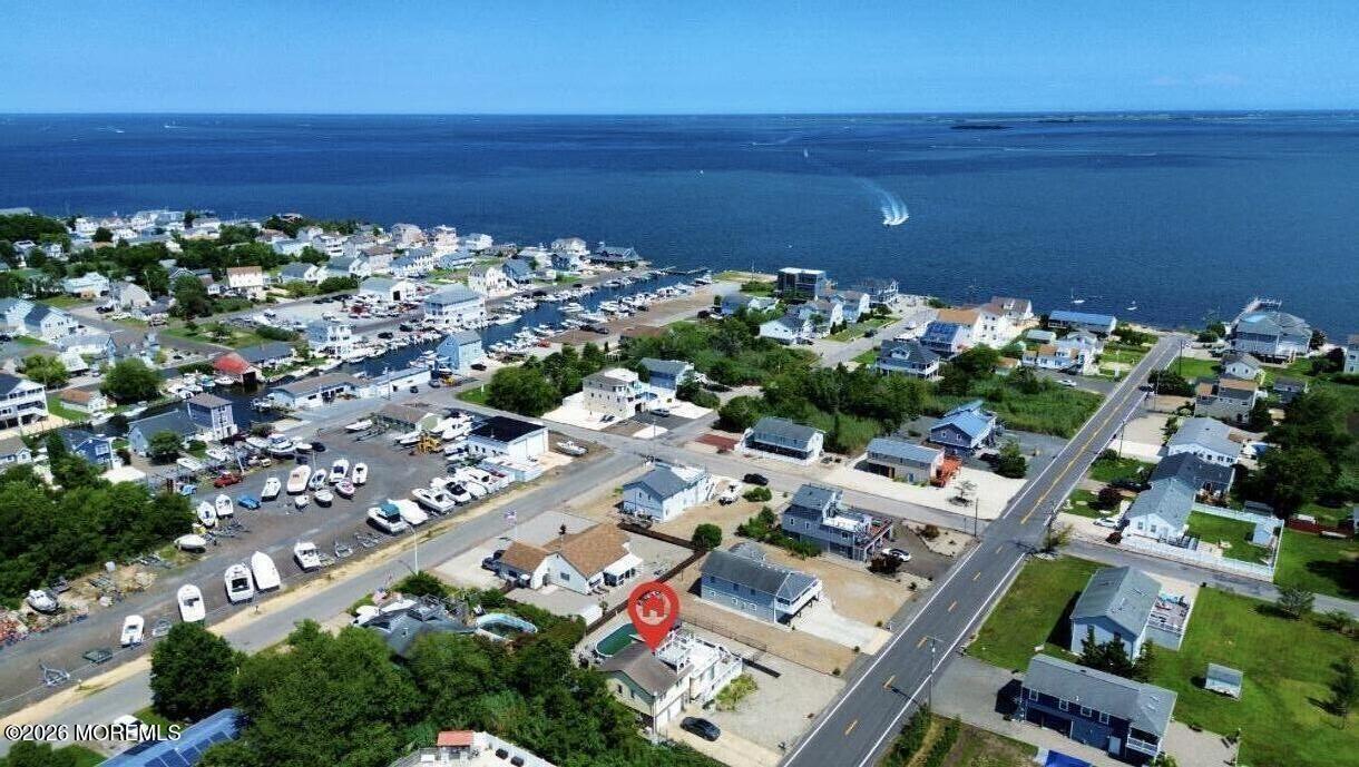 87 Clearwater Drive — photo