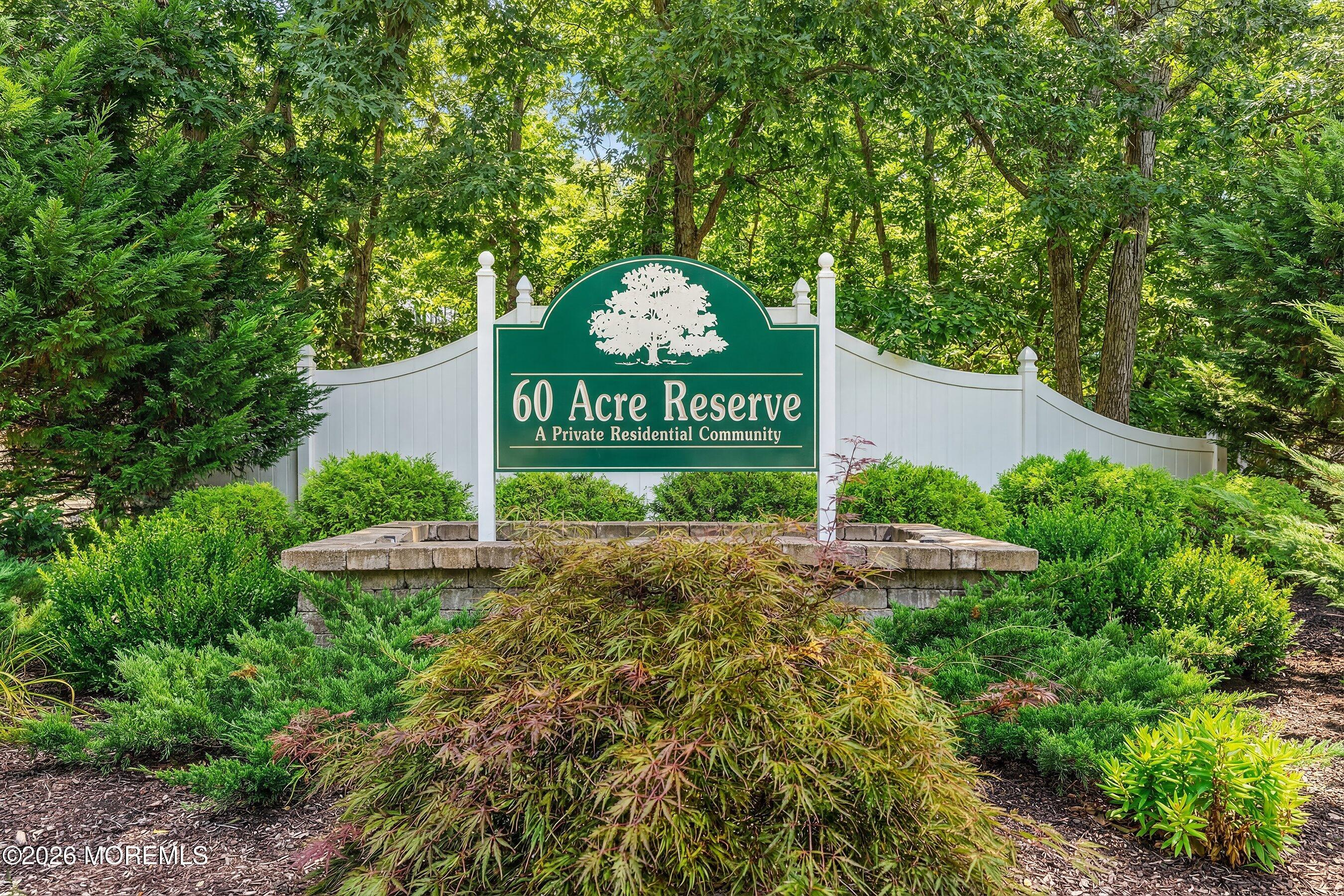 10 Bayberry Court — photo