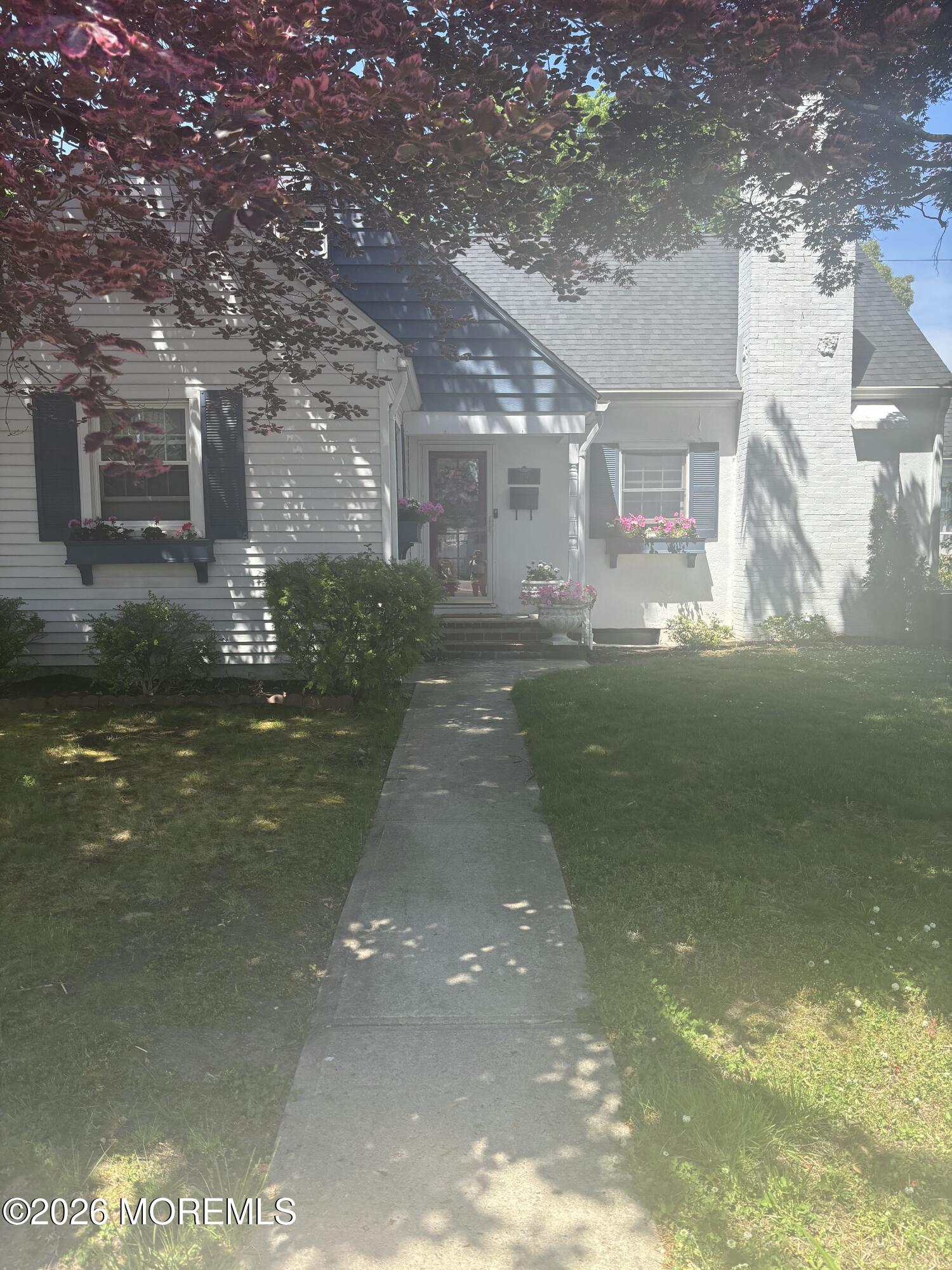 1237 Sherman Avenue — photo