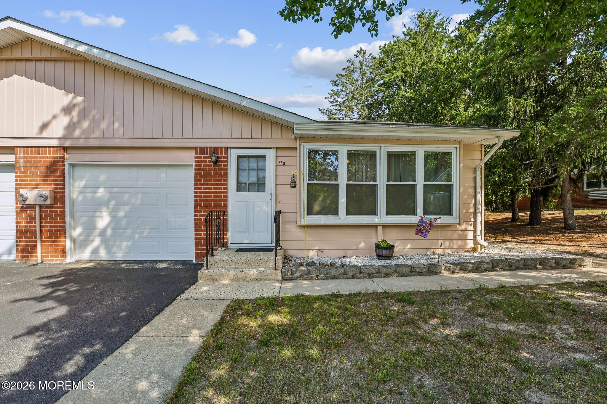11 B Moccasin Drive — photo