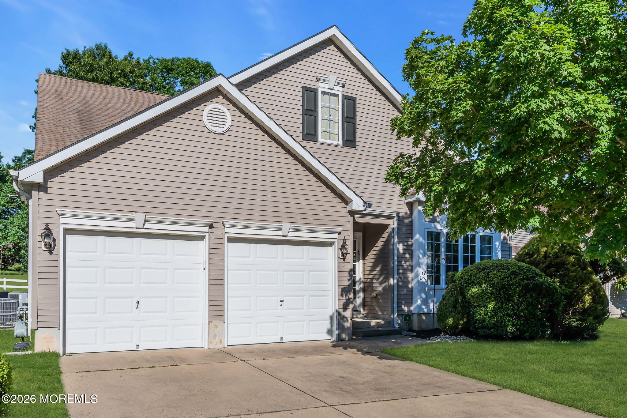 5 Shadow Creek Court — photo