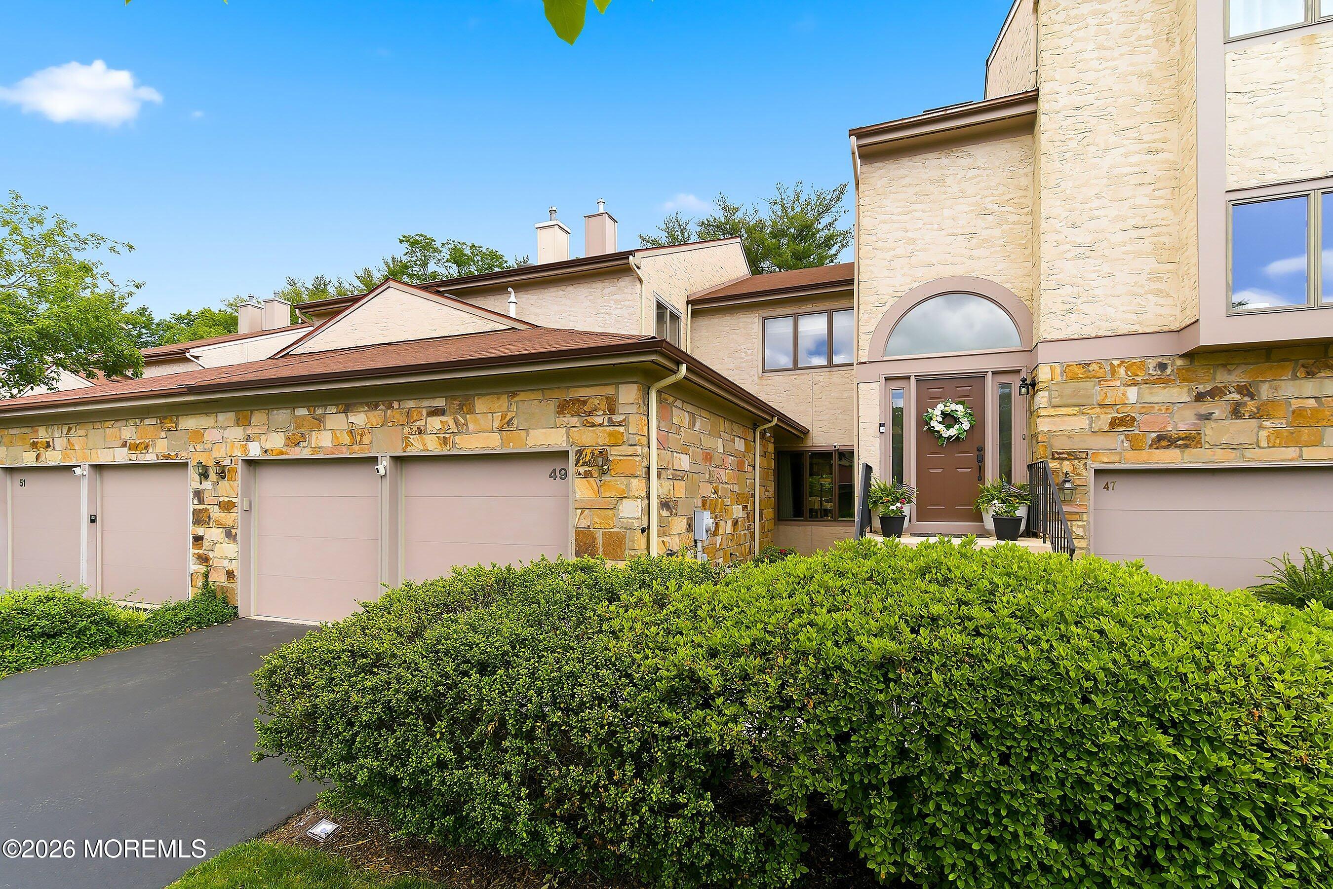 49 Woodmont Drive — photo
