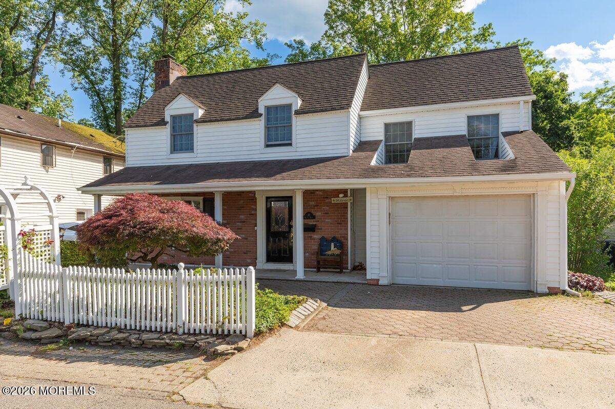 48 Ravine Drive — photo