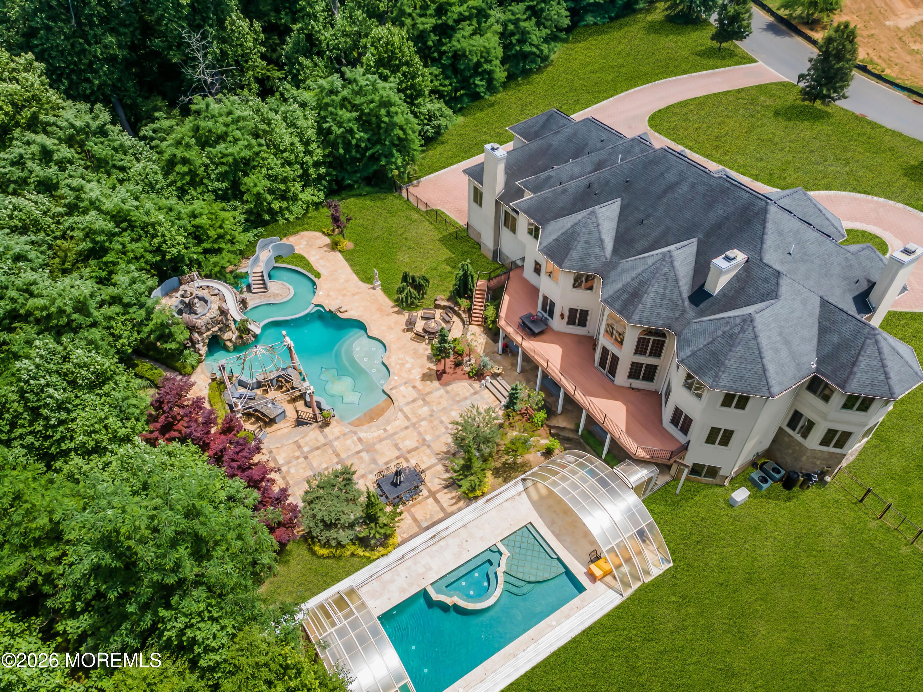 15 Embry Farm Road — photo