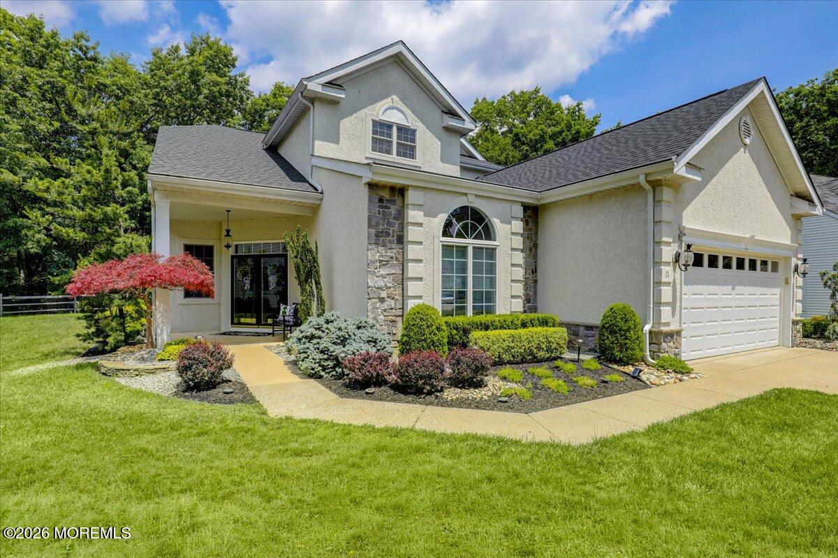 11 Sunningdale Court — photo
