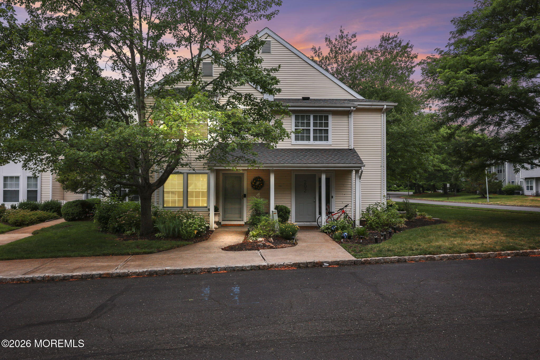 201 Paddington Court — photo