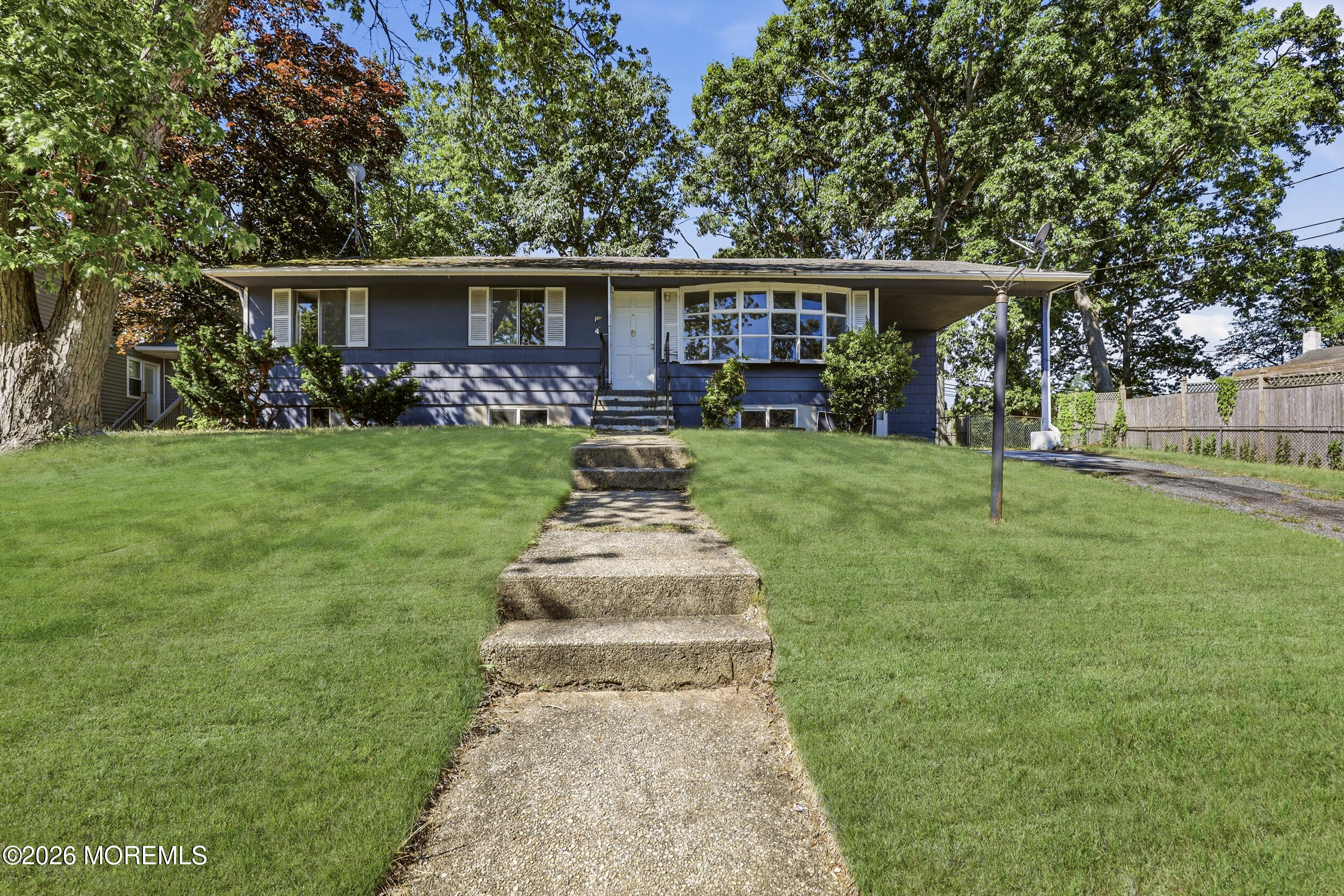 4 Cathedral Drive — photo