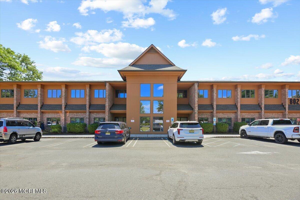 802 W Park Avenue 221 — photo