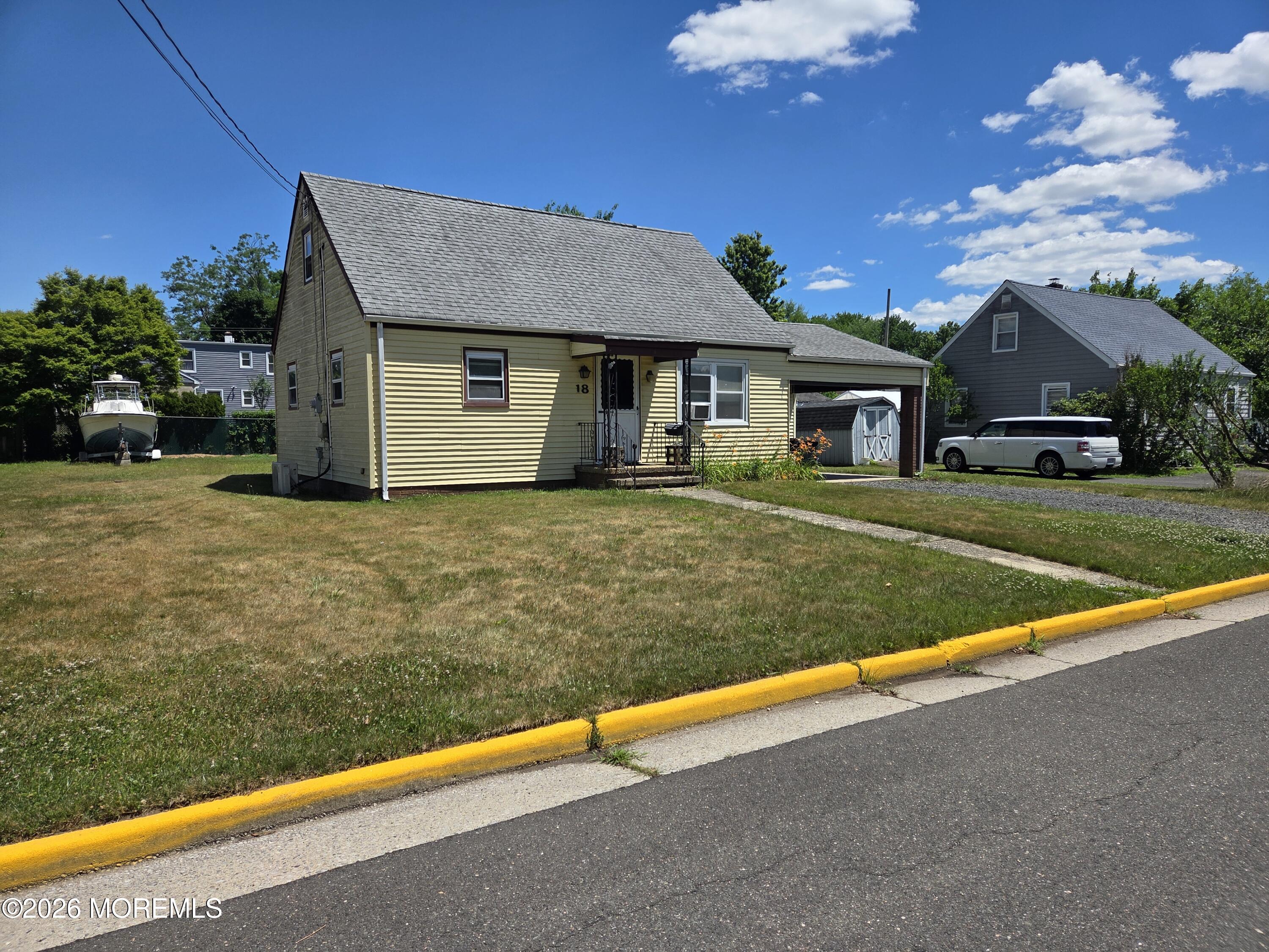 18 Victory Drive — photo
