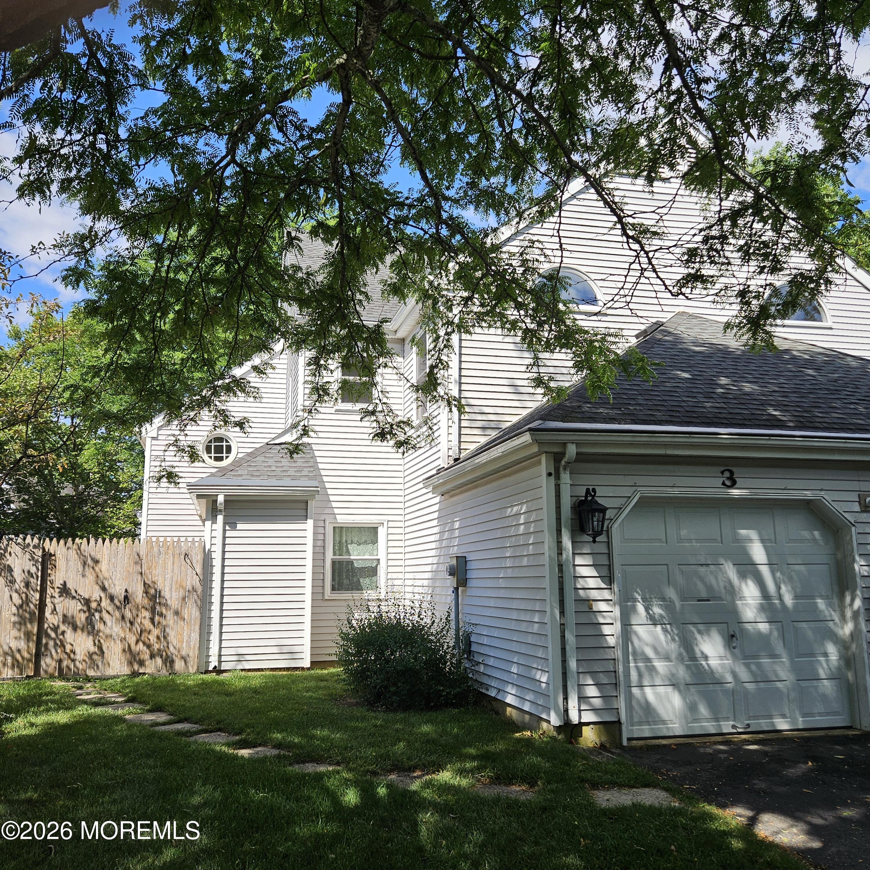 3 Millay Court — photo