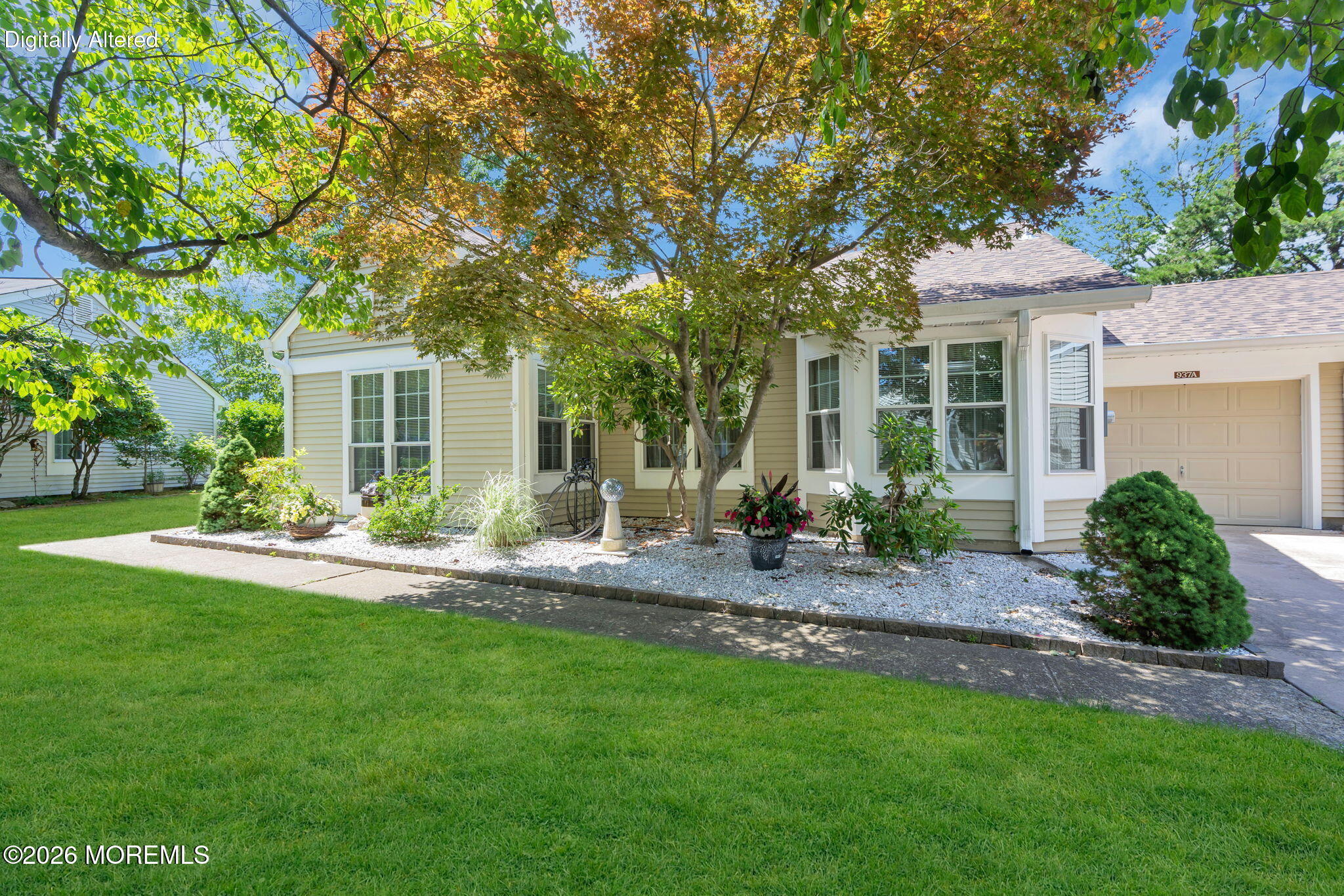 937A Liverpool Circle — photo