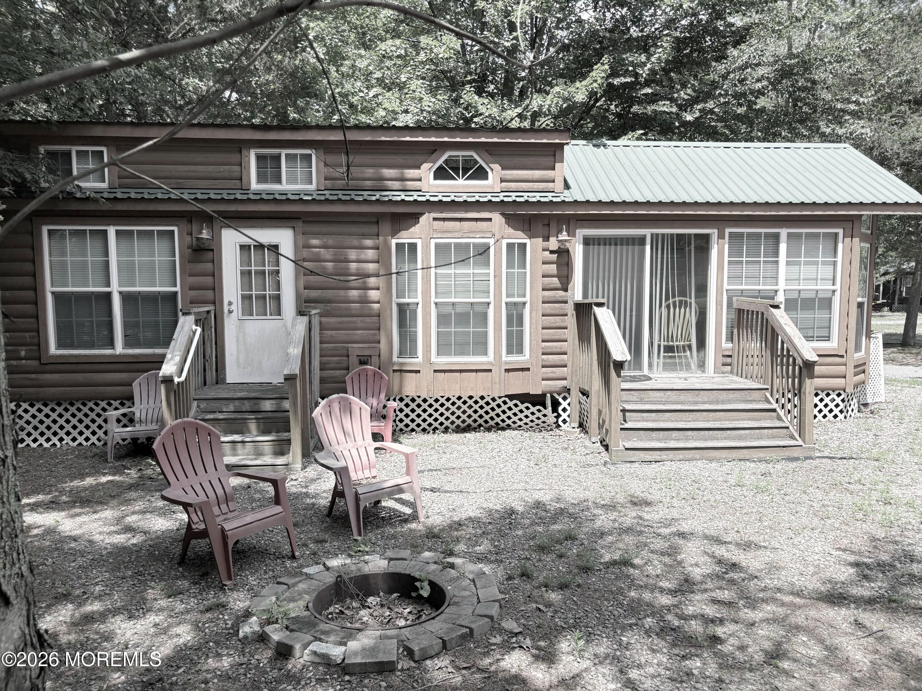 724 Monmouth Road 15 — photo
