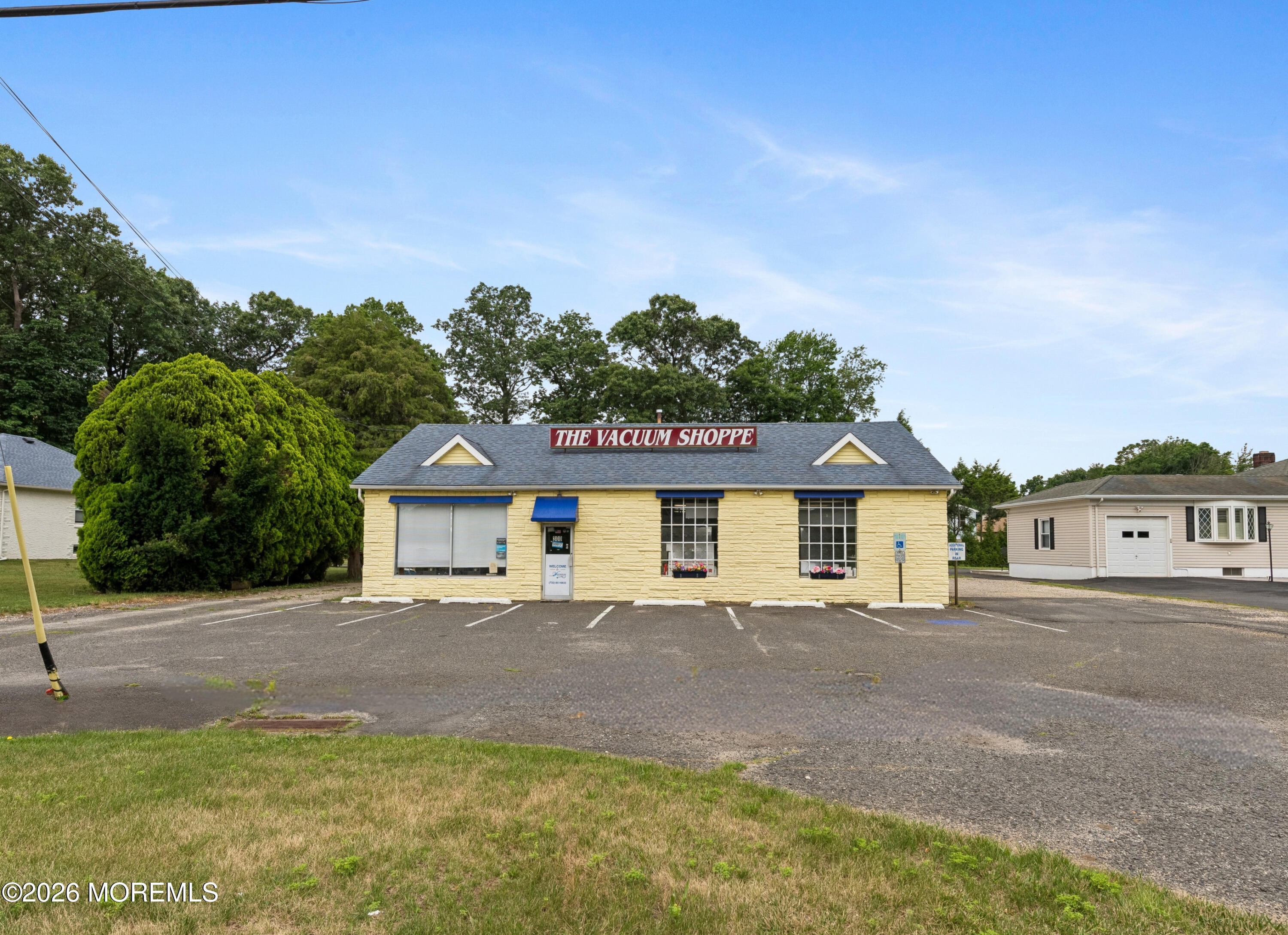 300 US Highway 9 — photo