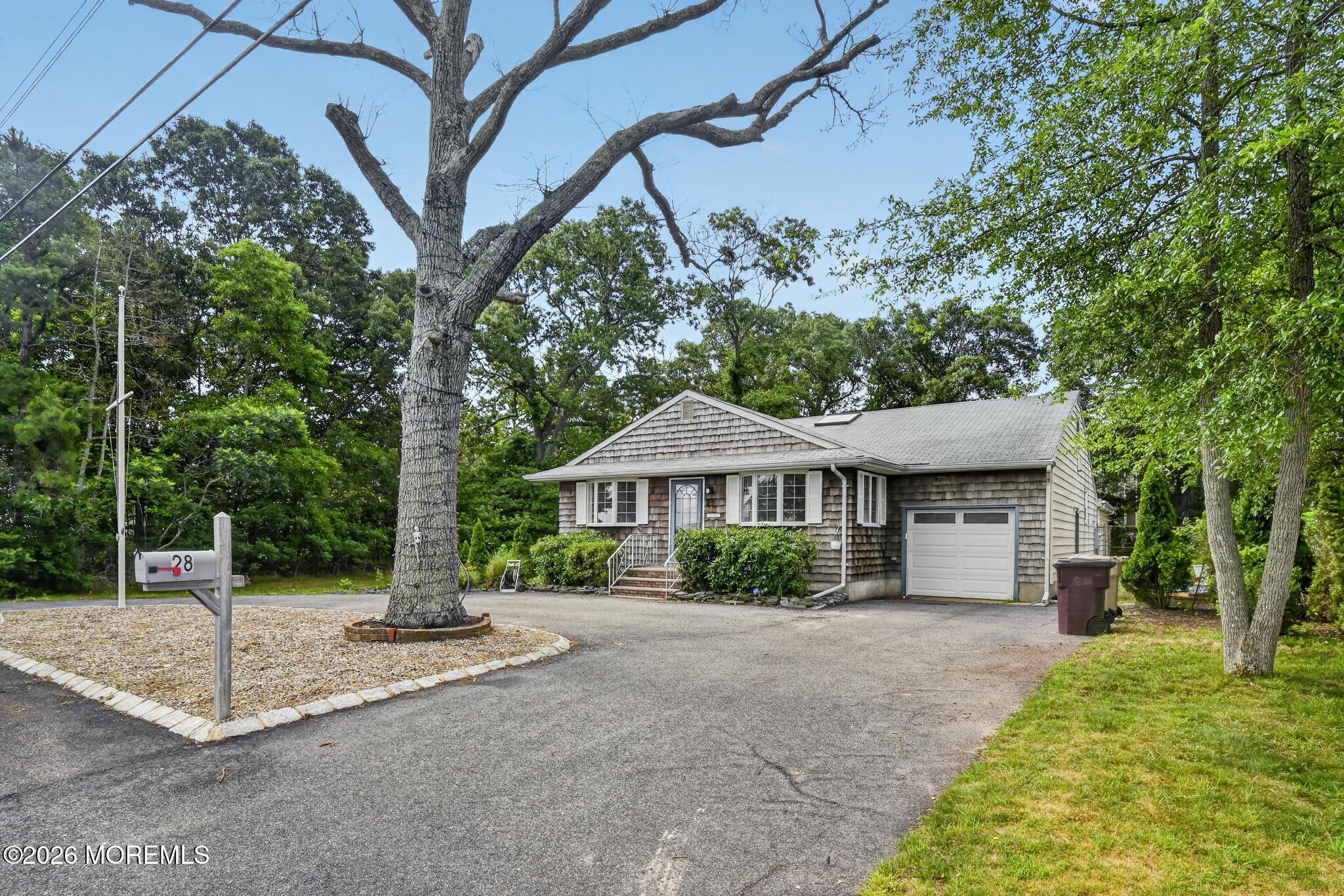 28 Cedar Street — photo