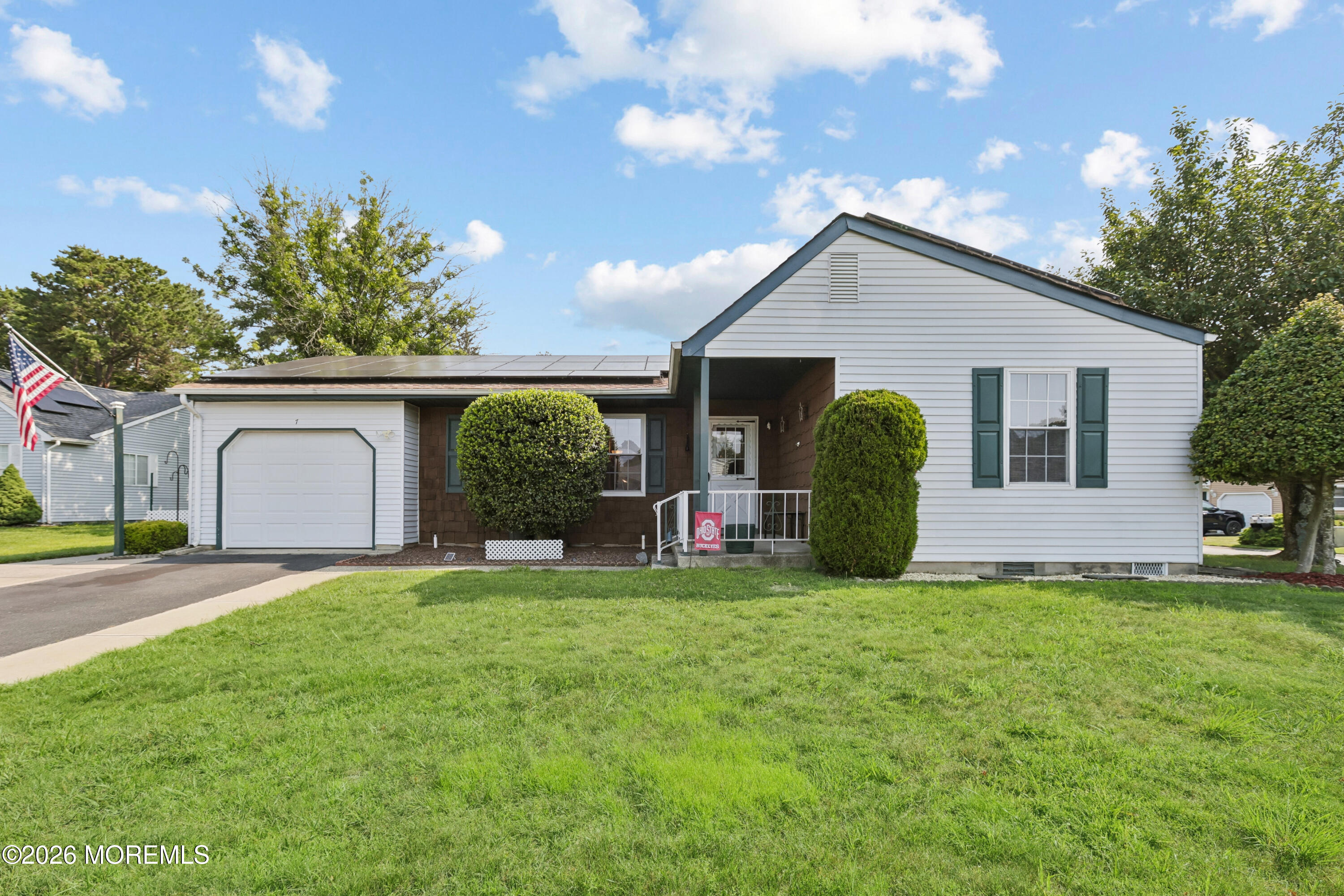 7 Foxboro Court — photo