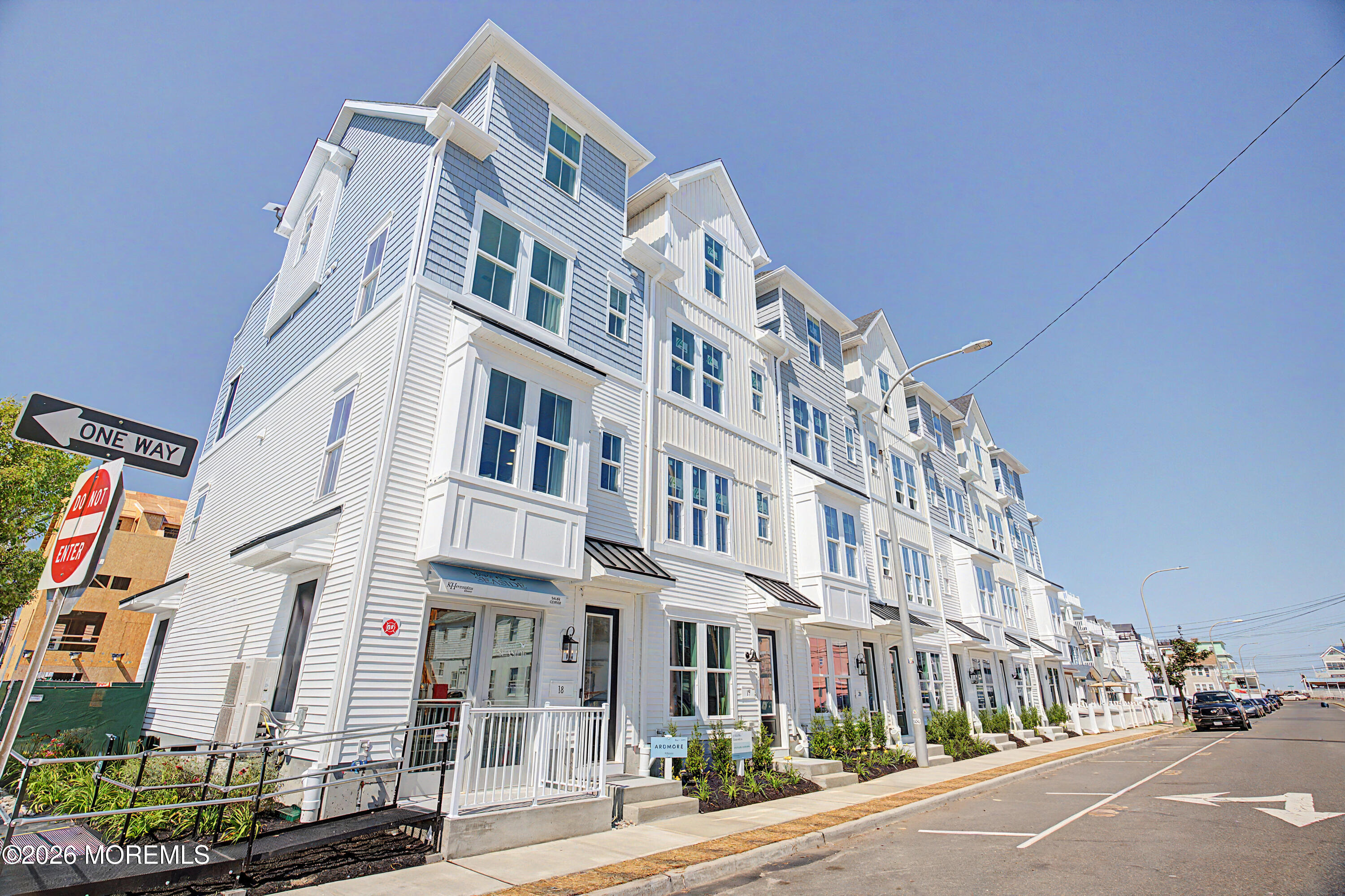 100 Ocean Boulevard 20 — photo