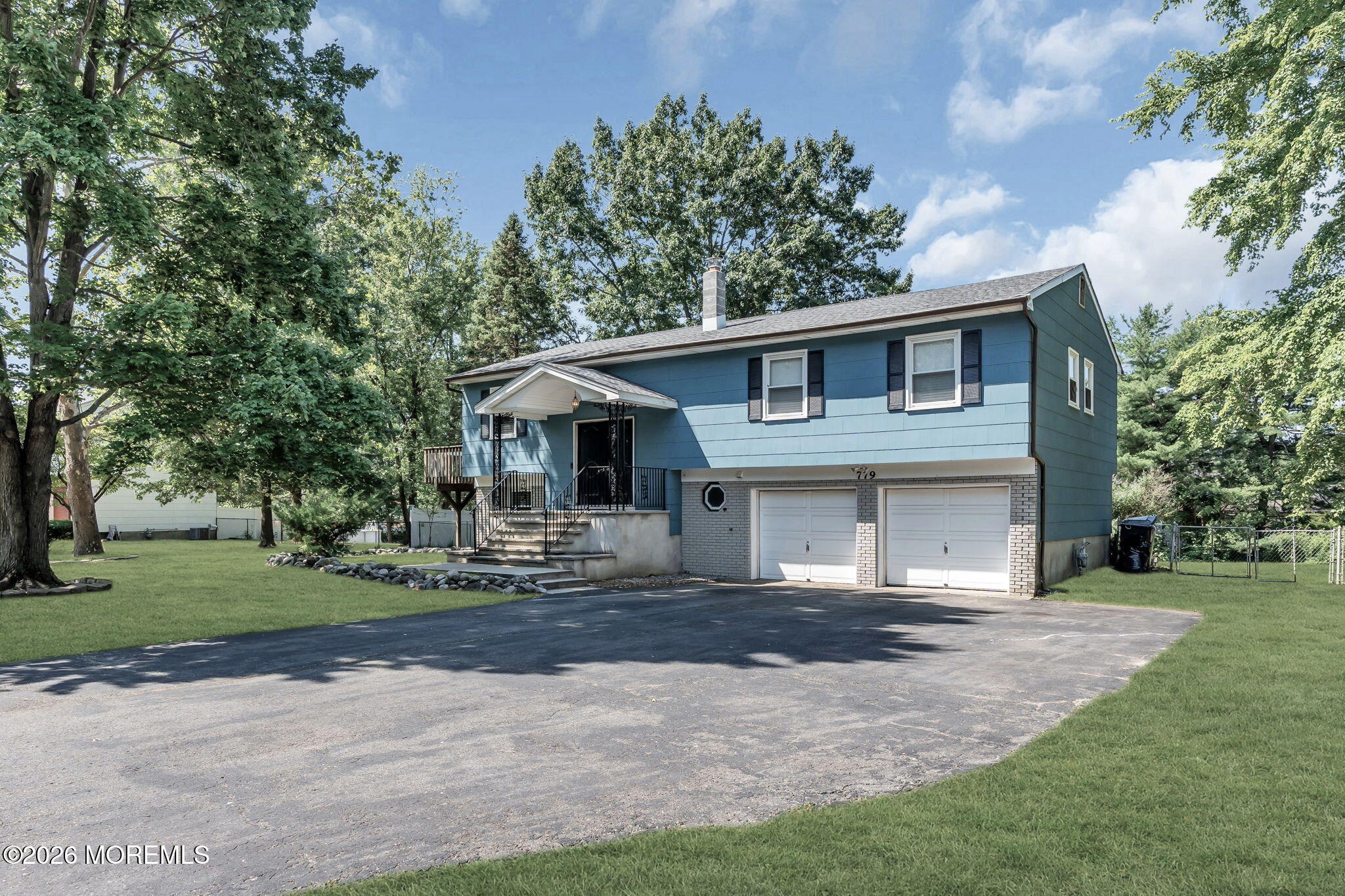 779 Lexington Drive — photo
