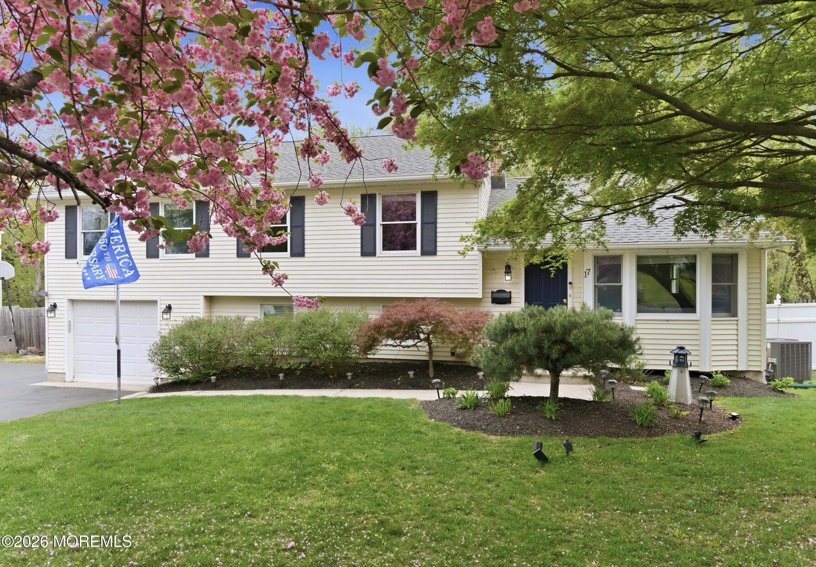 17 Millbrook Drive — photo