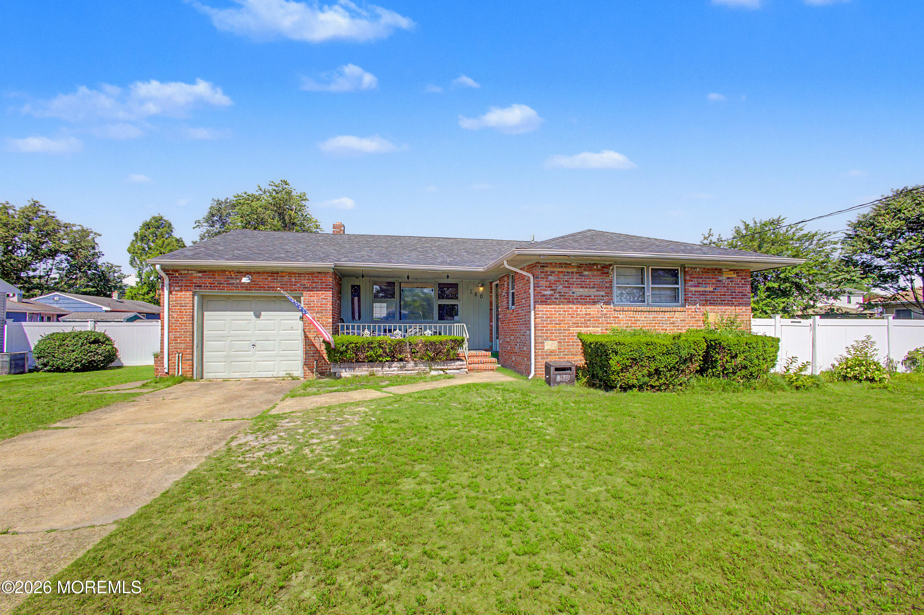 280 Delaware Drive — photo