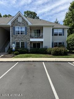 402 Wedgewood Circle — photo