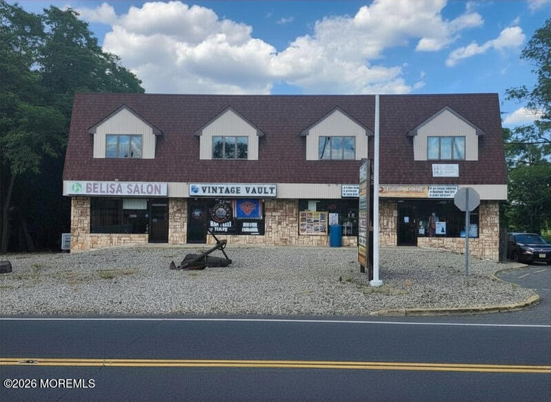 22 Old Matawan Road 4 — photo