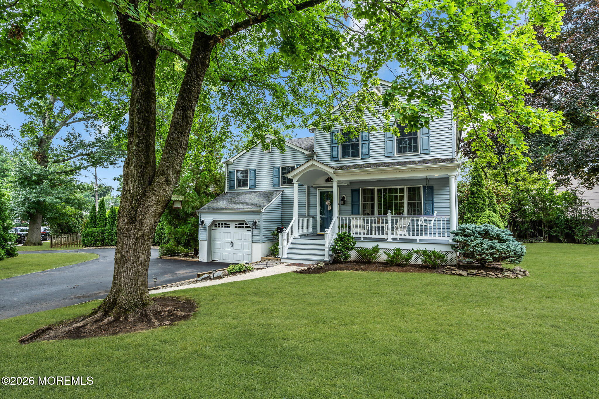 5 Spruce Drive — photo