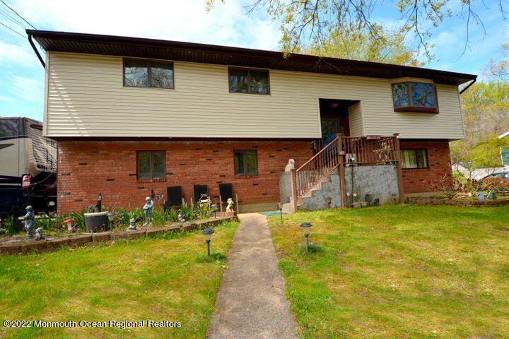 48 Fredric Drive — photo