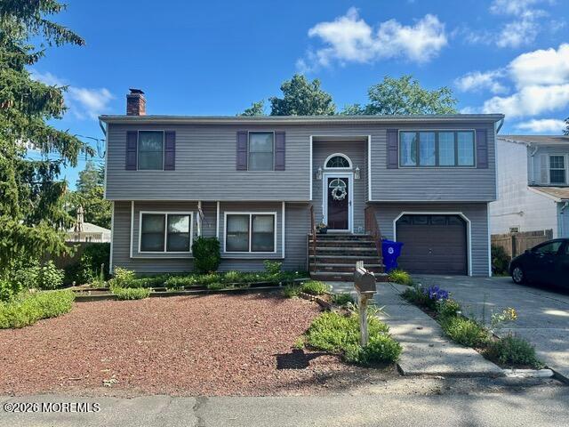 896 Lynnwood Avenue — photo
