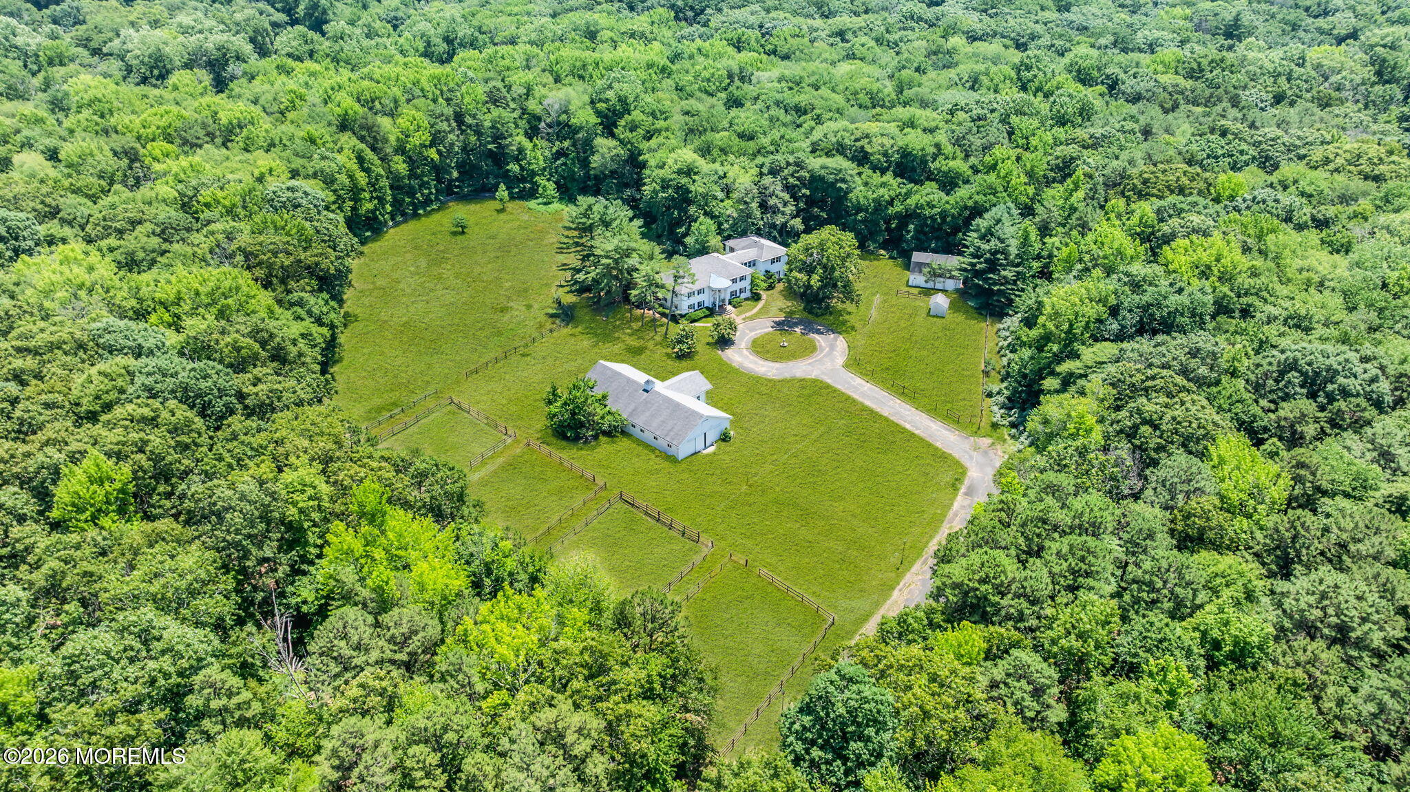 447 Stagecoach Road — photo