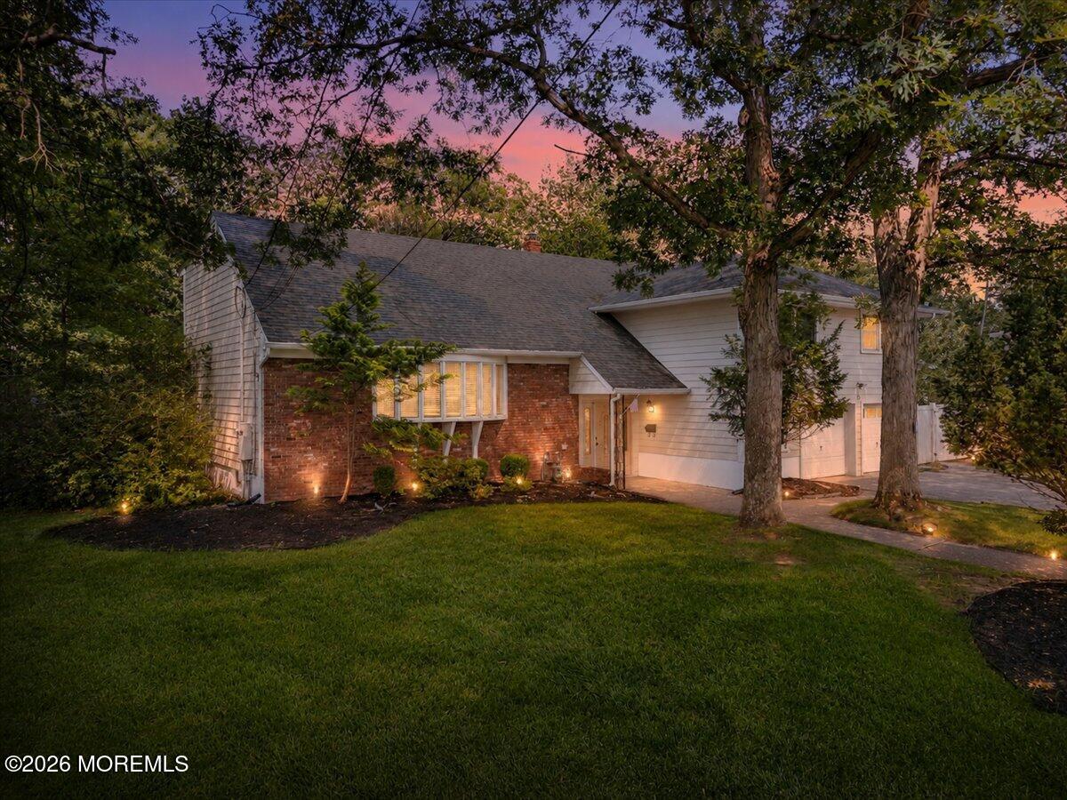 15 Moraine Road — photo