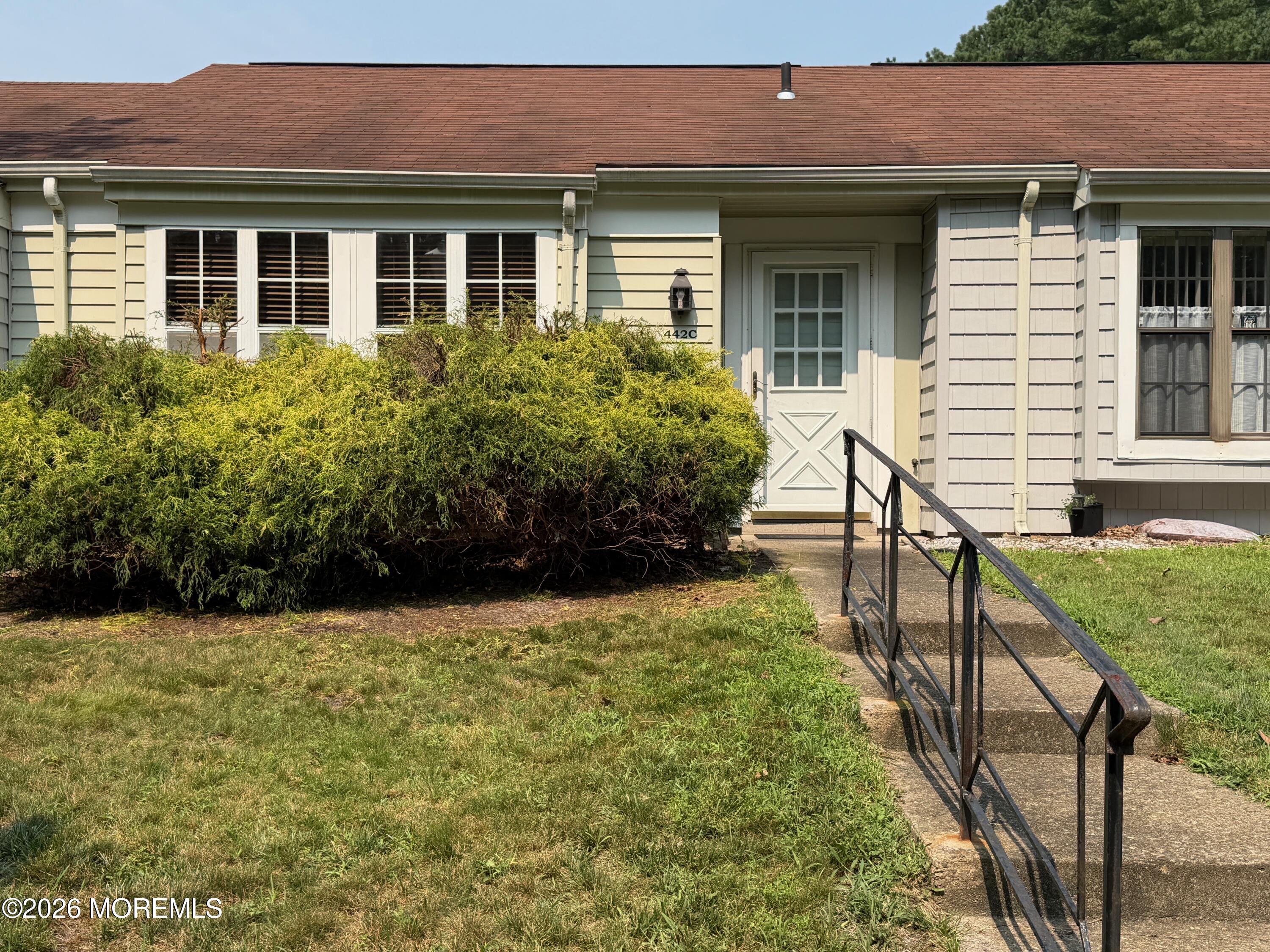 442C Dartmoor Way — photo