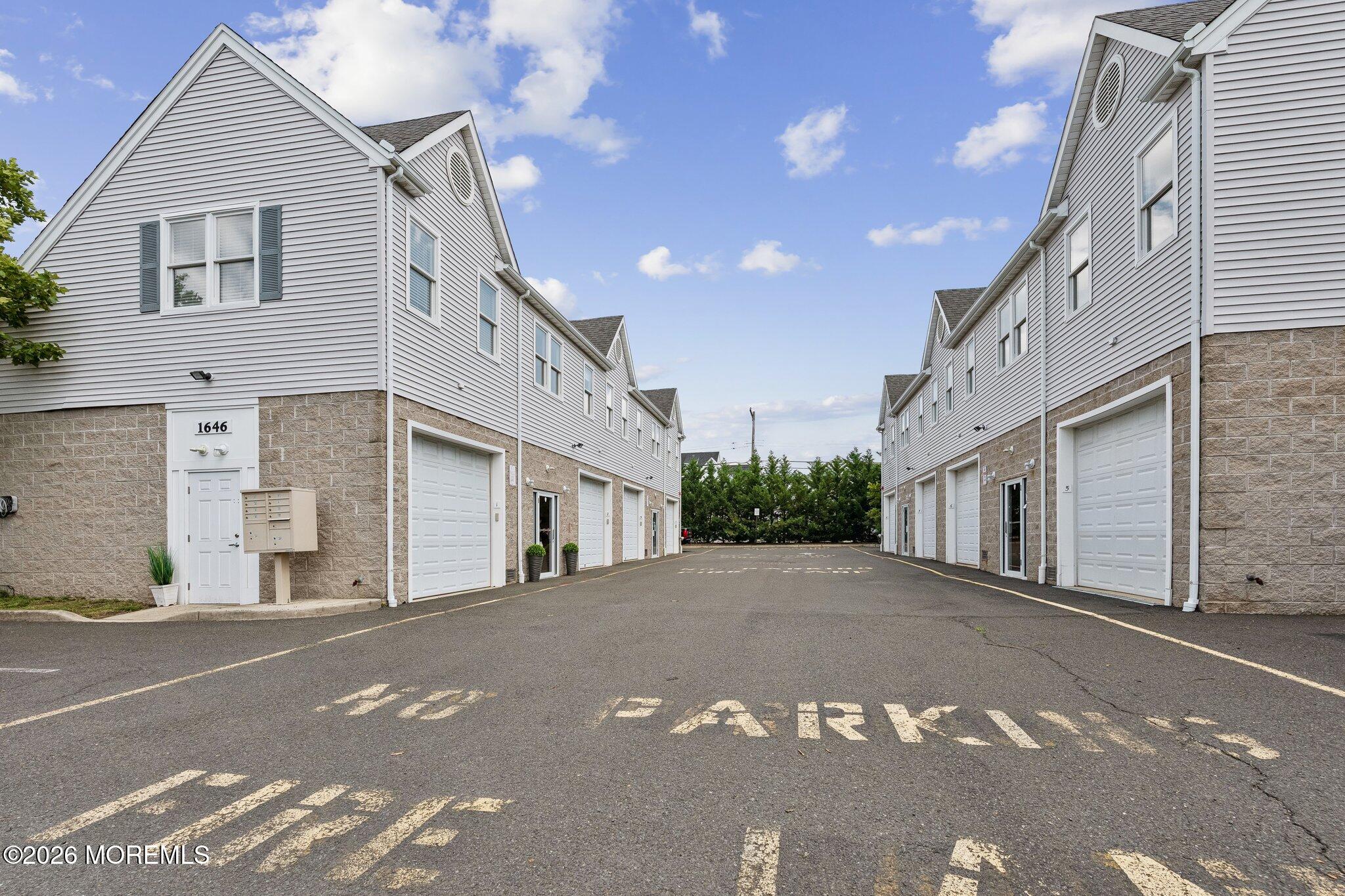 1646 Beaver Dam Road 1 — photo