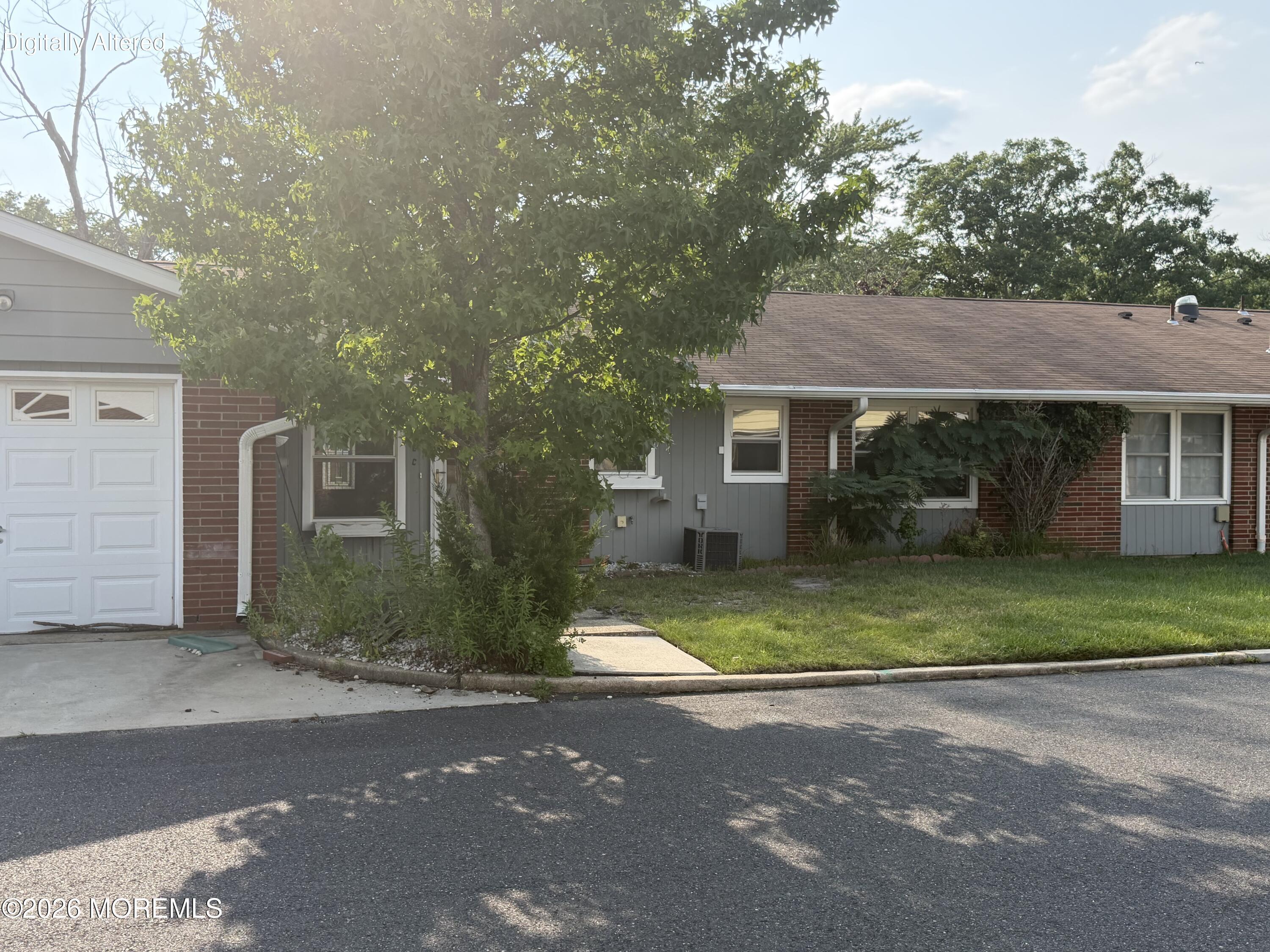 296C Dorchester Drive — photo
